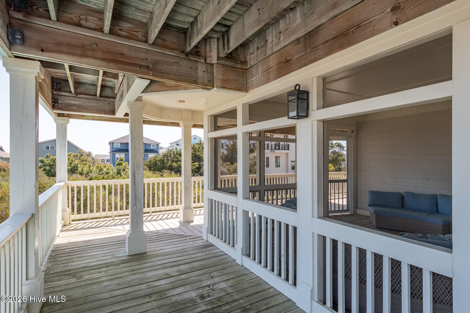 1032 Tide Ridge Drive Property Photo 28