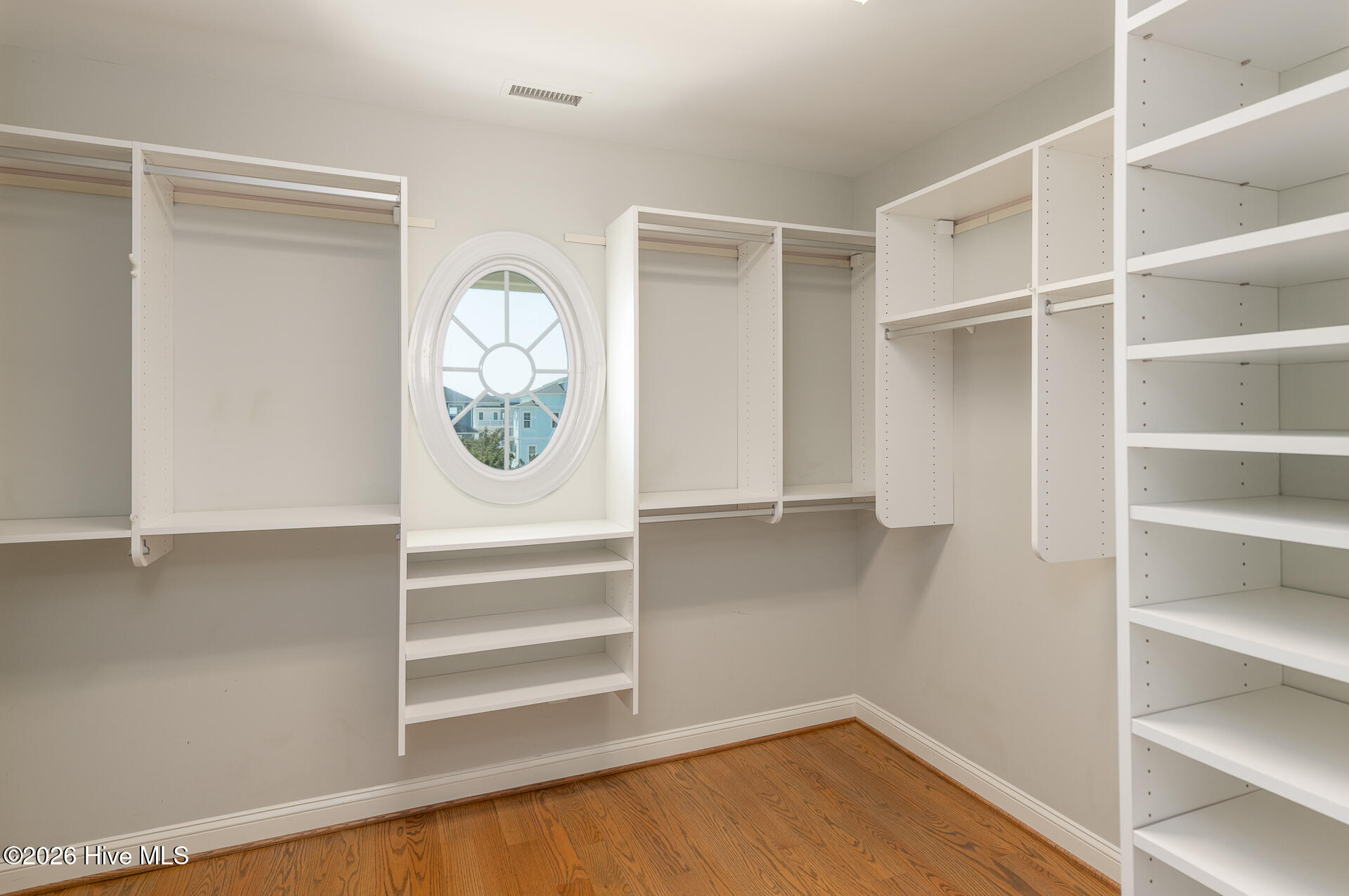 1032 Tide Ridge Drive Property Photo 48