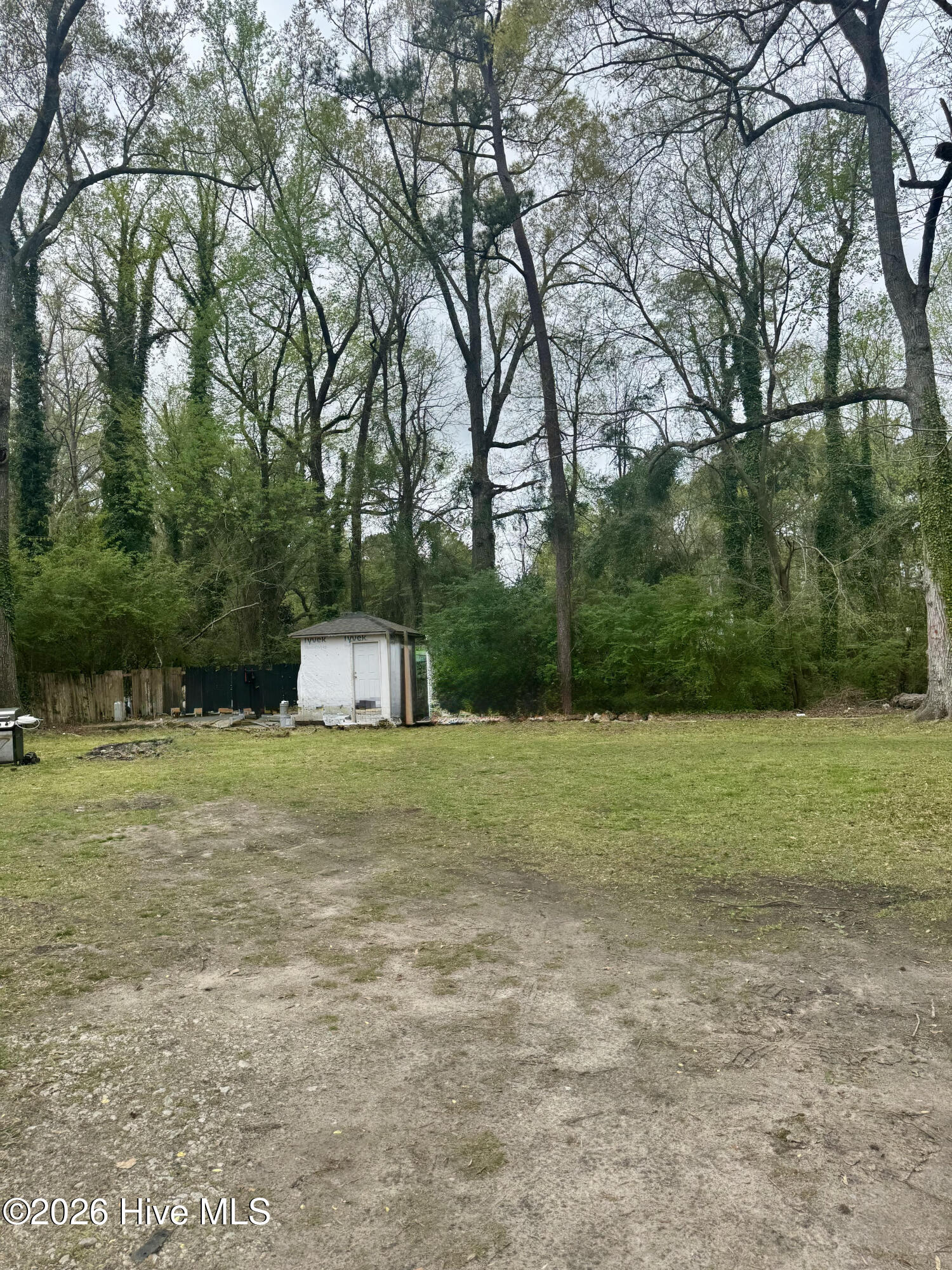 114 & 112 Denise Drive Property Photo 12