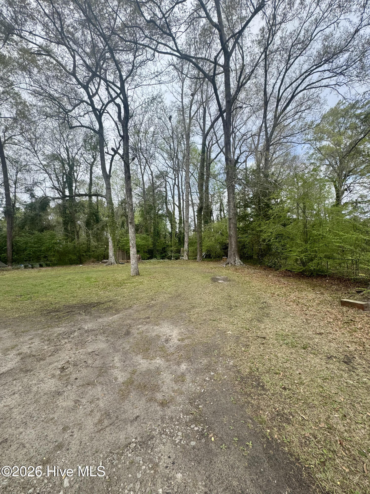 114 & 112 Denise Drive Property Photo 13