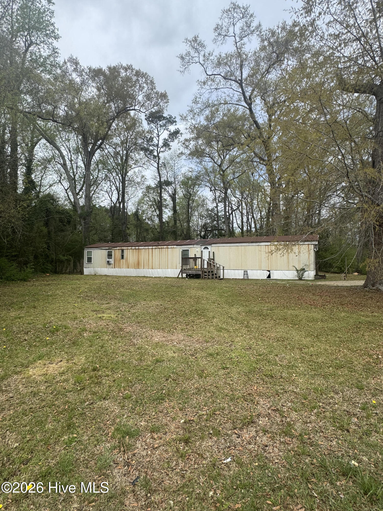 114 & 112 Denise Drive Property Photo 15