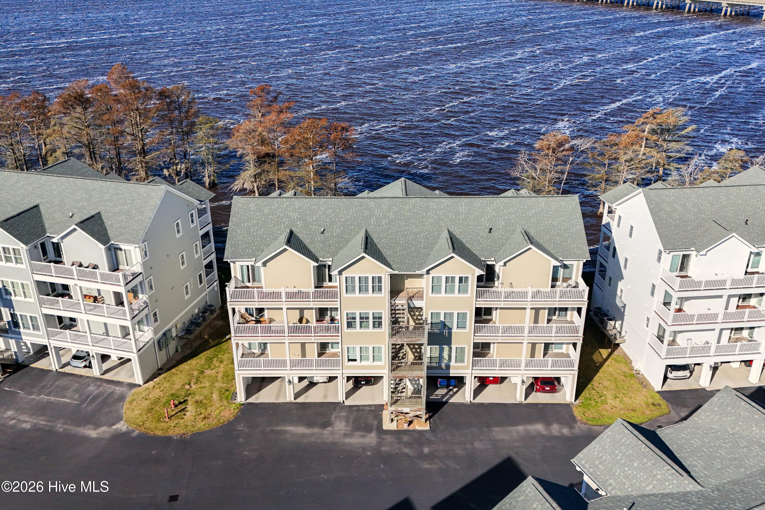416 Captains Cove Unit C Property Photo 3