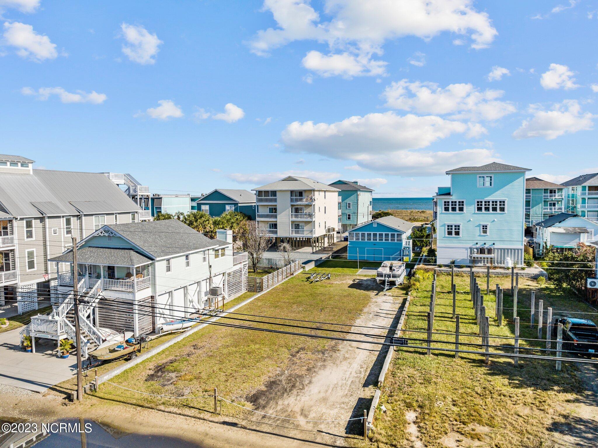 906 14 Canal Drive Property Photo 4