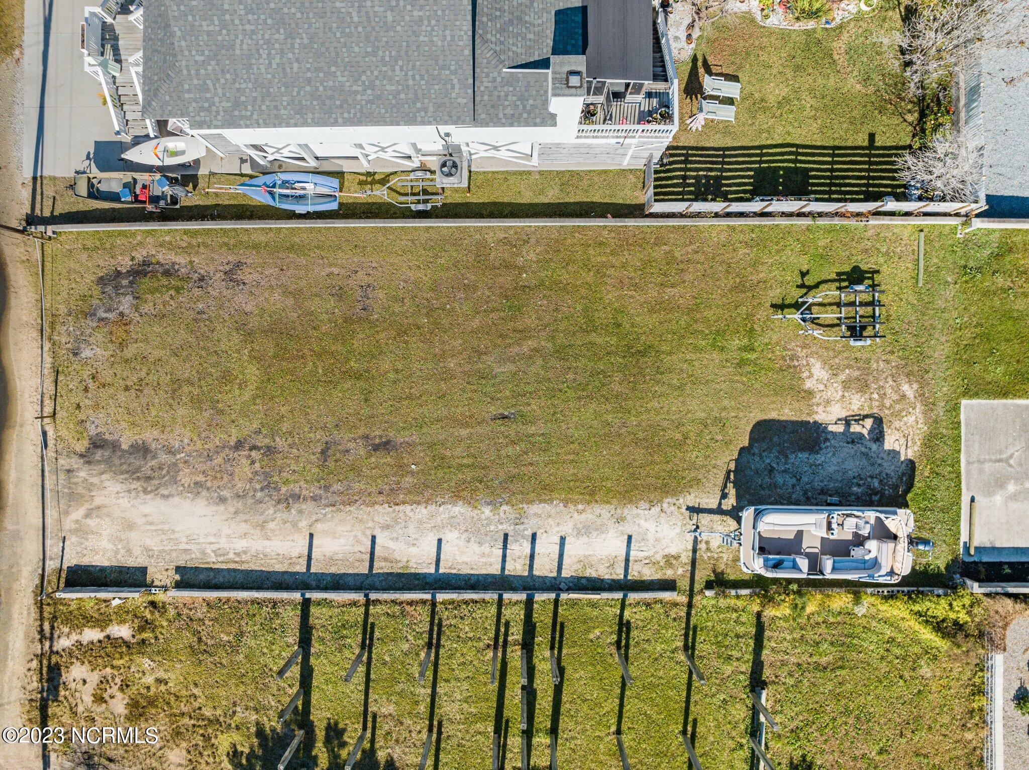 906 14 Canal Drive Property Photo 5