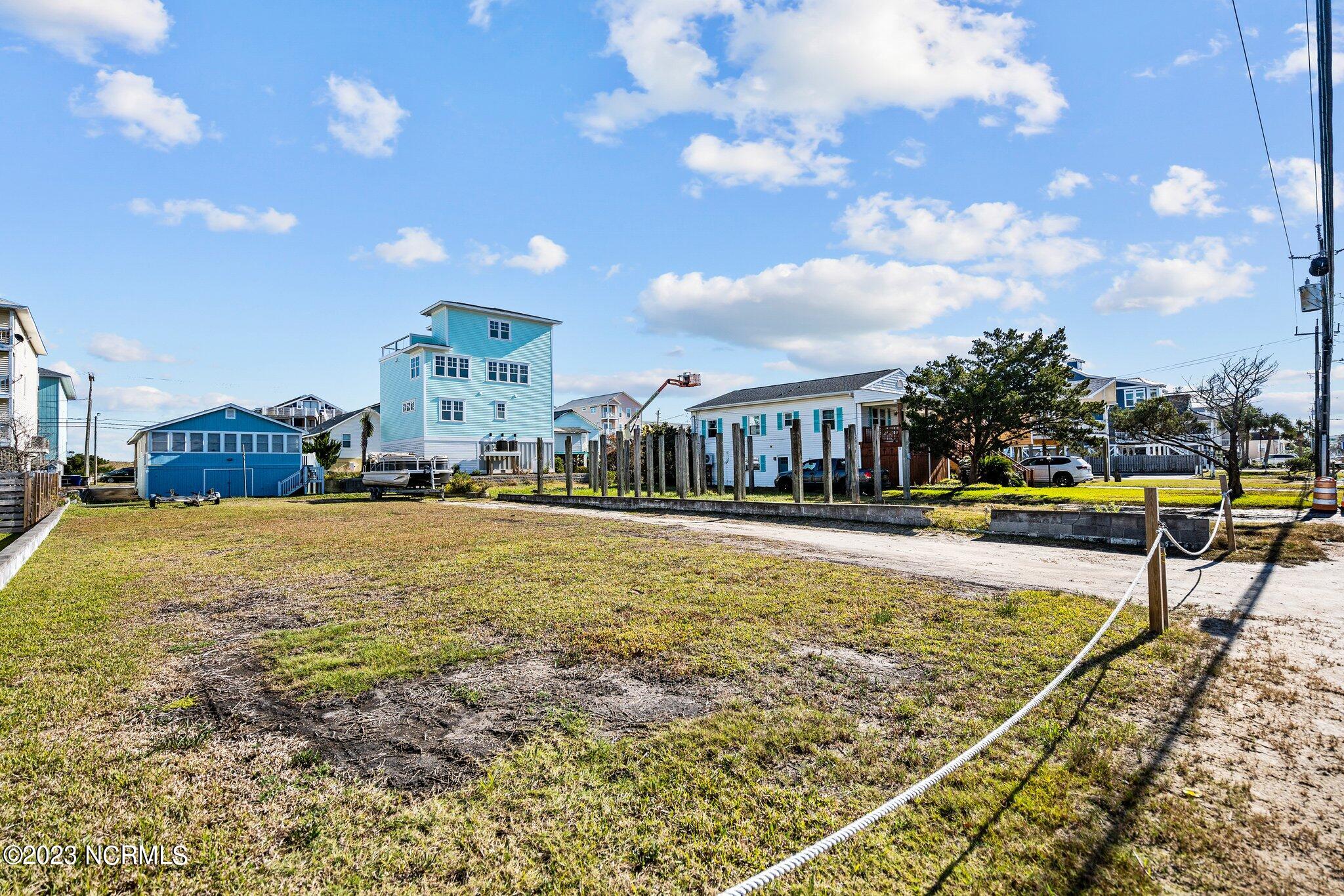 906 14 Canal Drive Property Photo 15