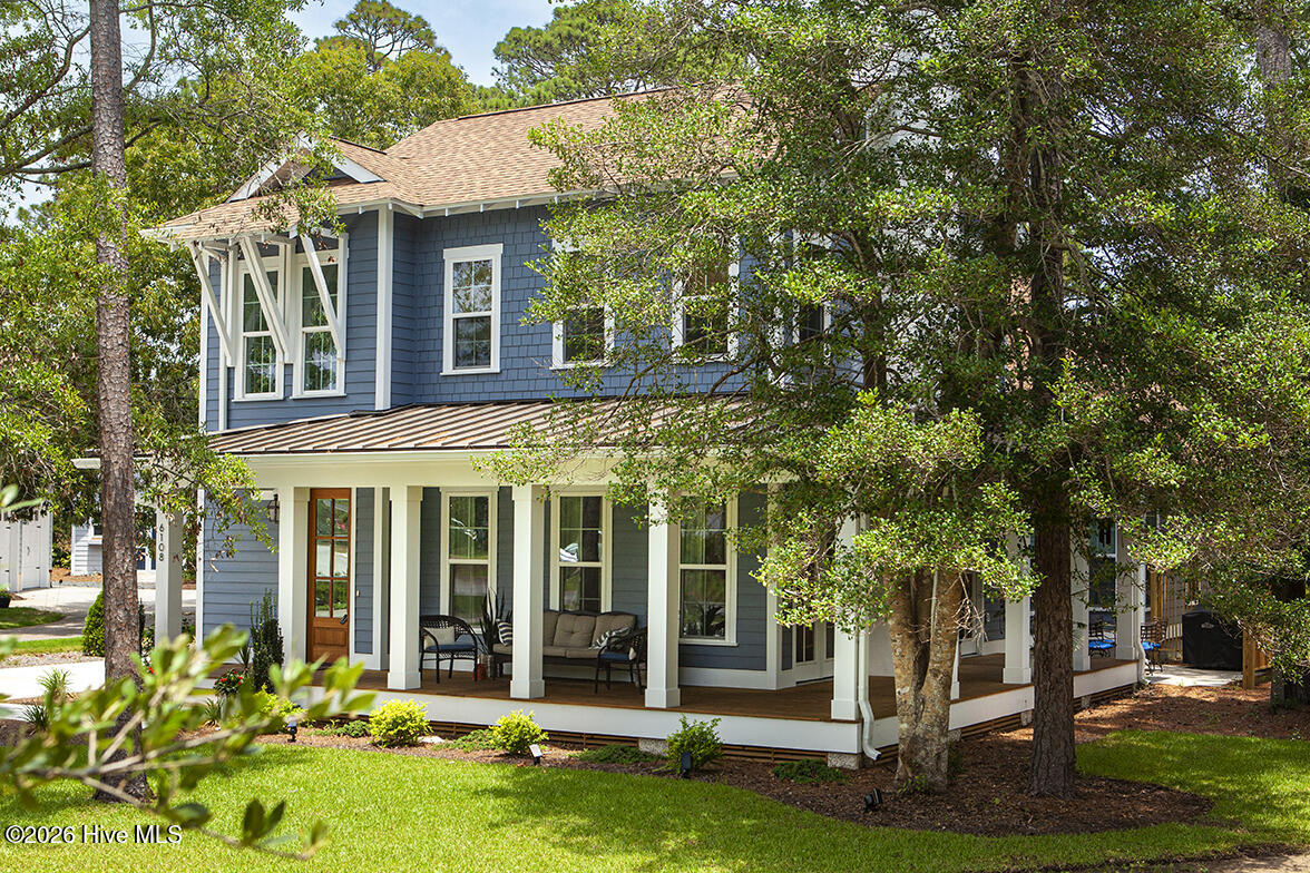 6108 Harbor Oaks Drive Property Photo 1