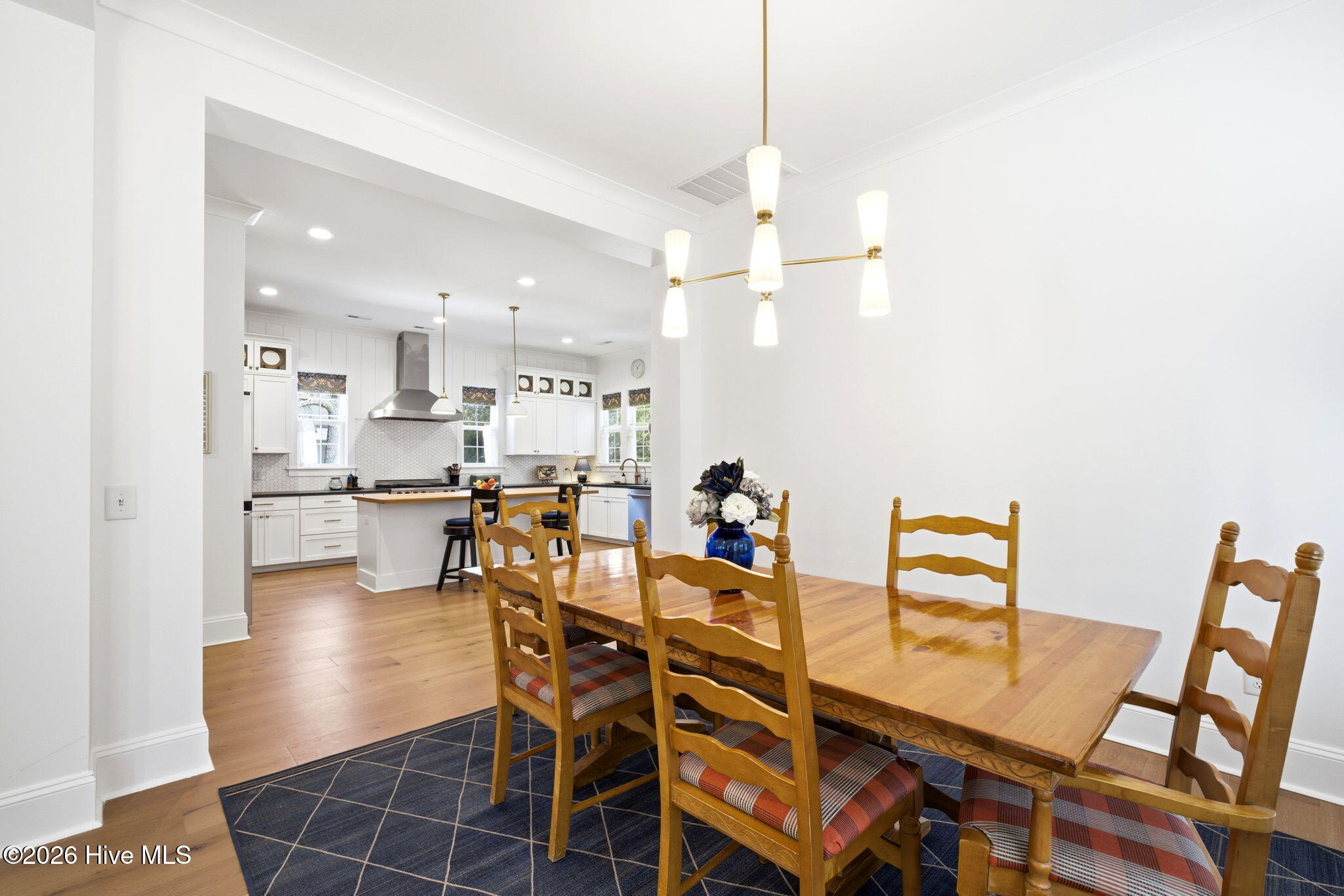 6108 Harbor Oaks Drive Property Photo 14