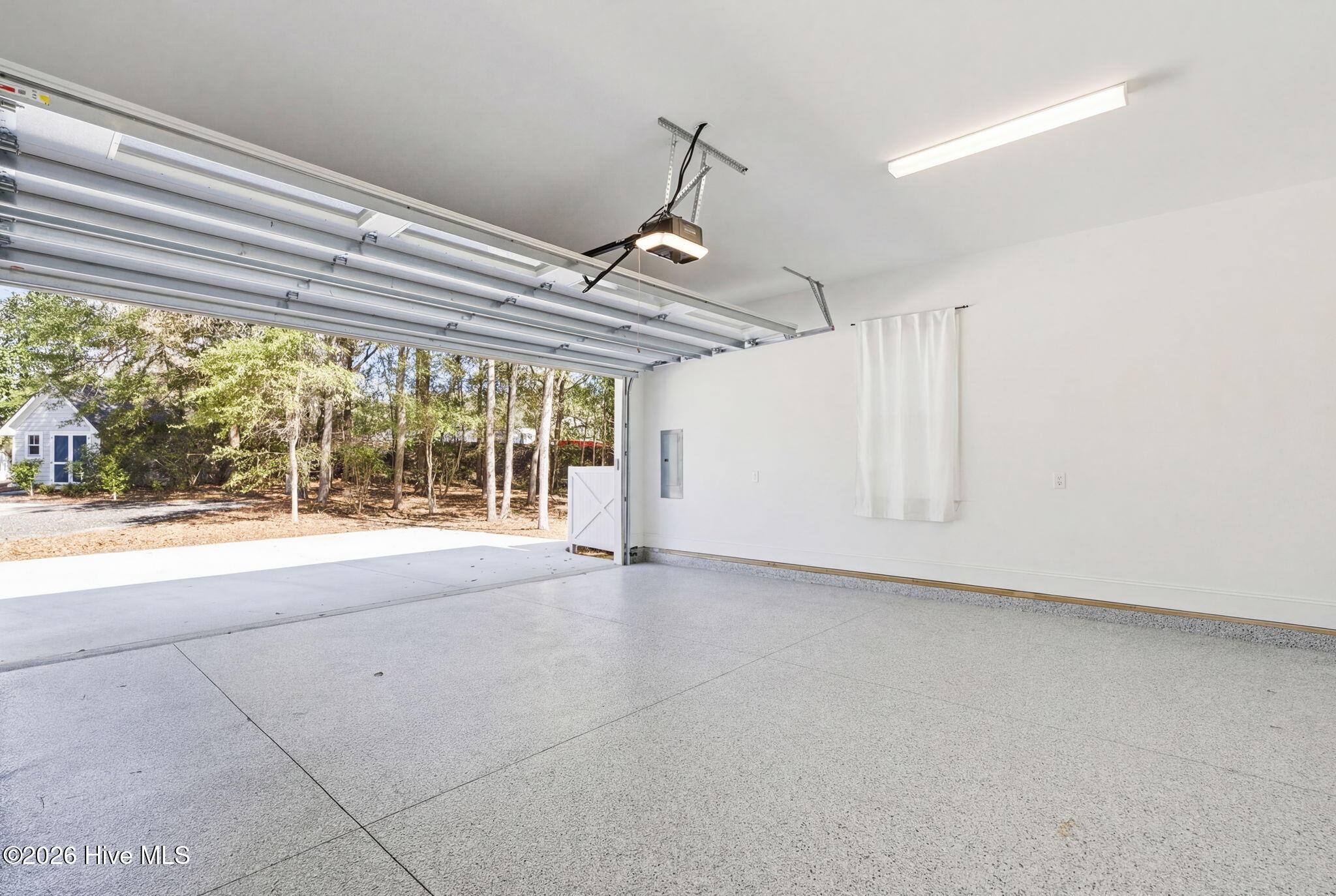 6108 Harbor Oaks Drive Property Photo 37