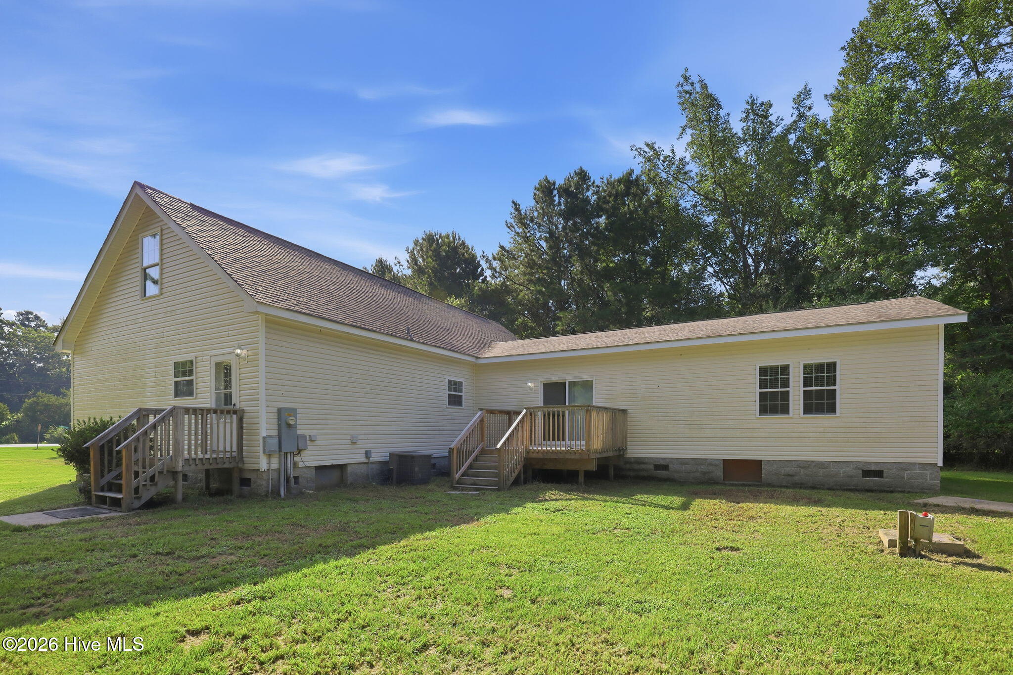 103 Meadowview Road Property Photo 6