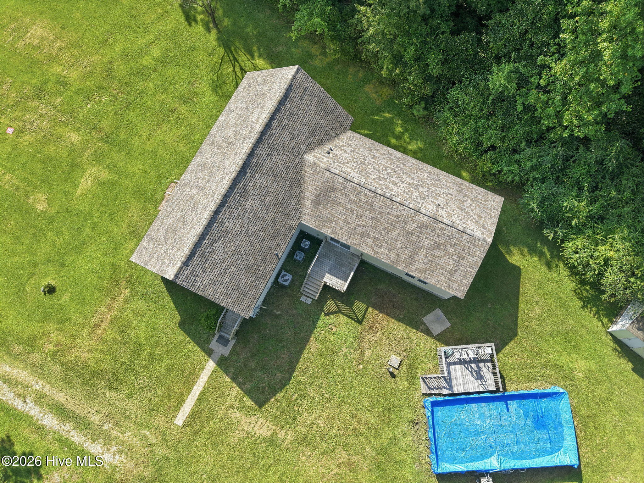 103 Meadowview Road Property Photo 8