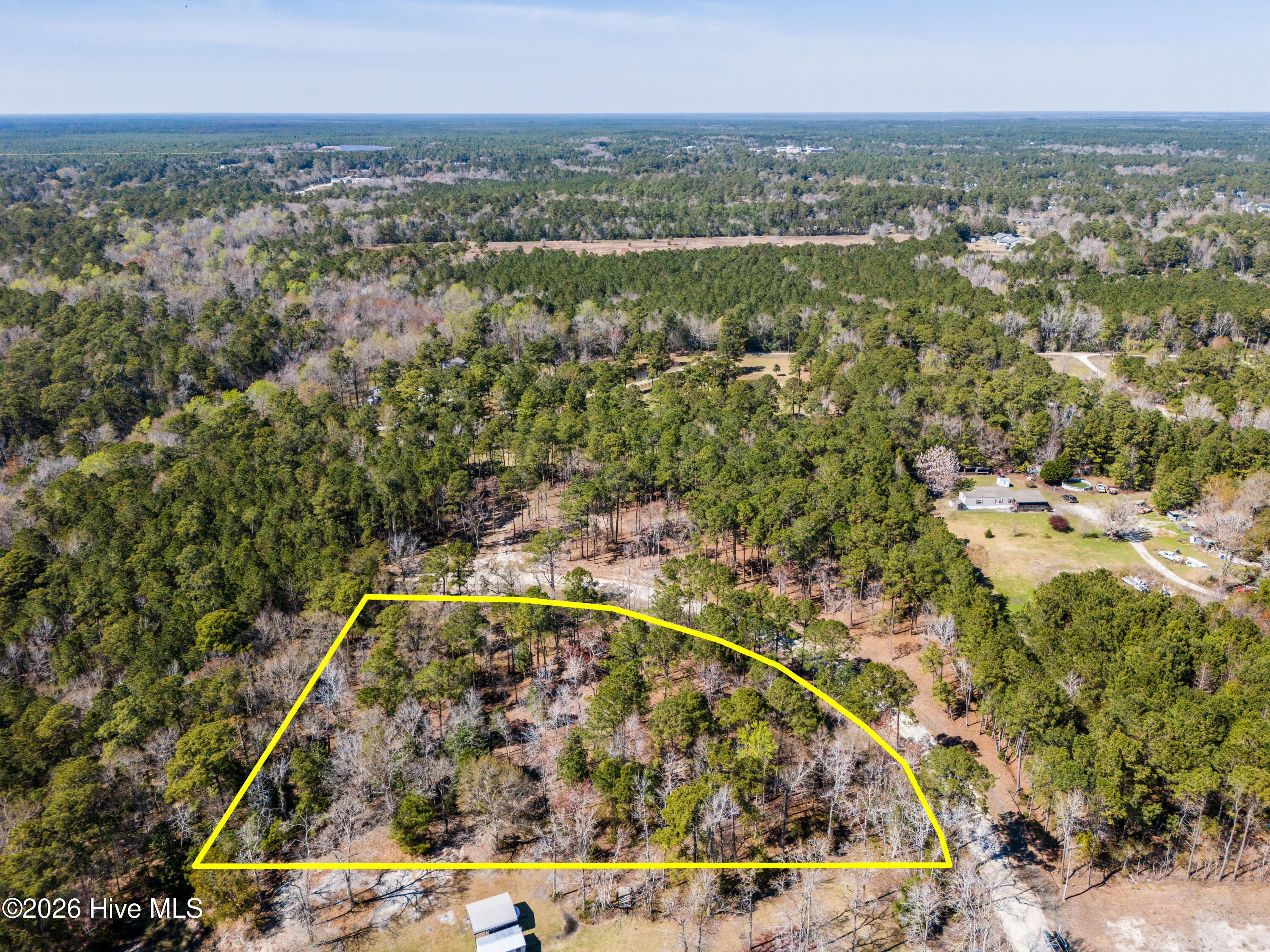 L2 2 Crystal Court Property Photo 1