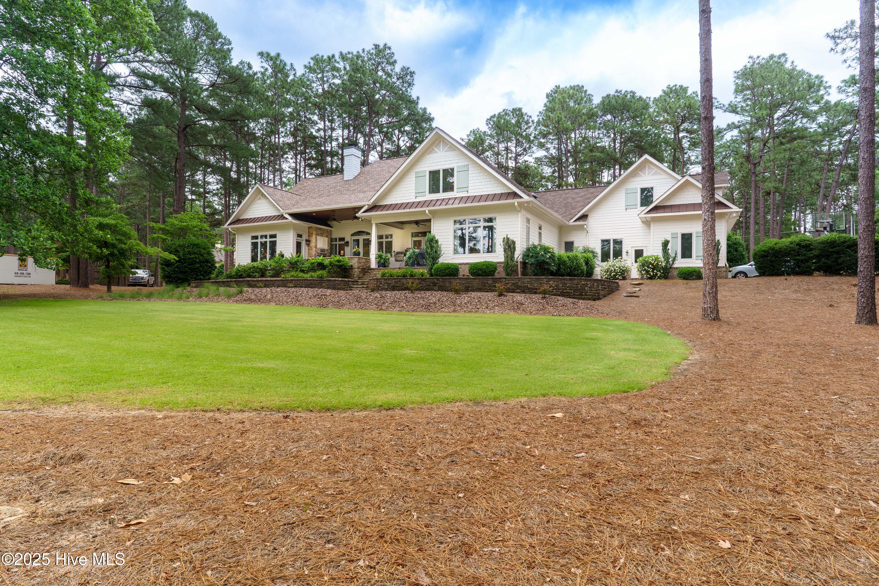 370 Lake Dornoch Drive Property Photo 7