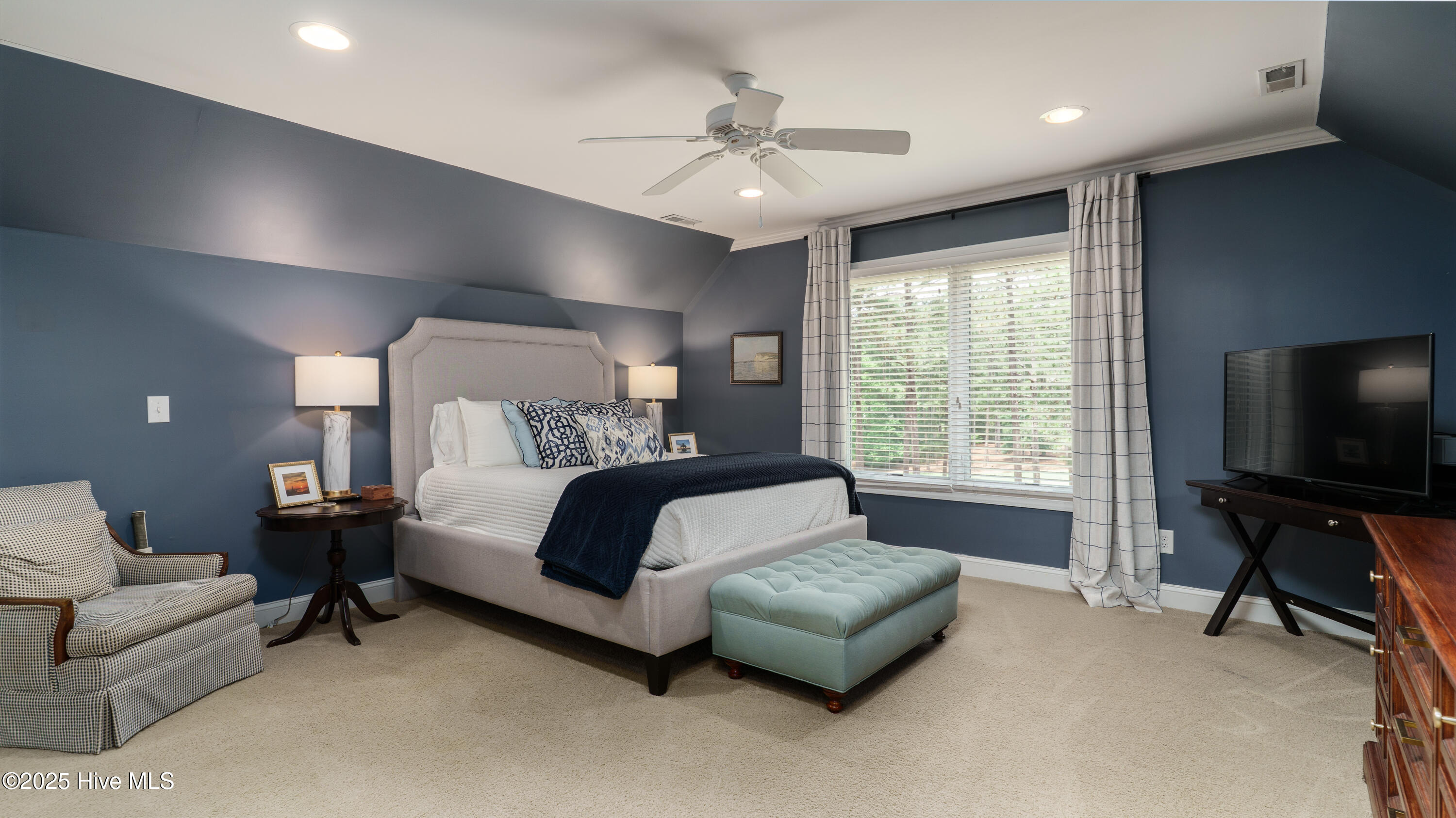 370 Lake Dornoch Drive Property Photo 45