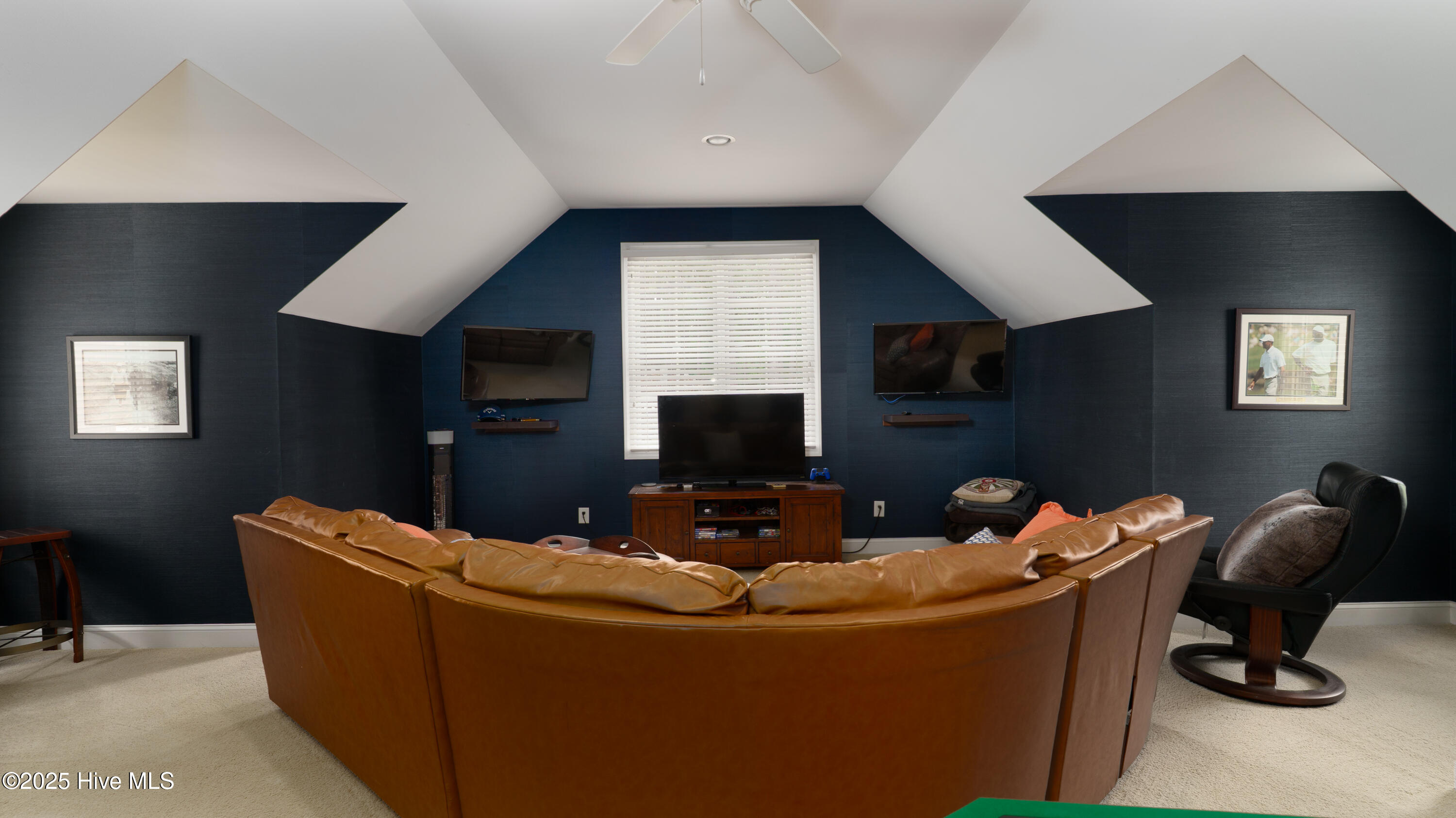 370 Lake Dornoch Drive Property Photo 48