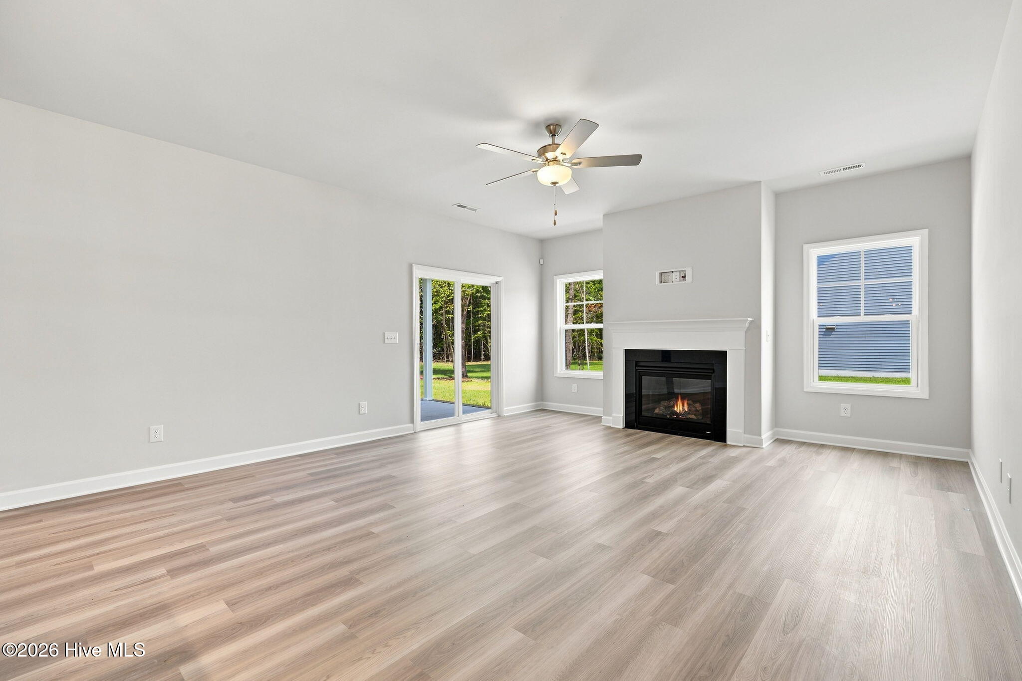 2986 Tucker Hill Drive Property Photo 5