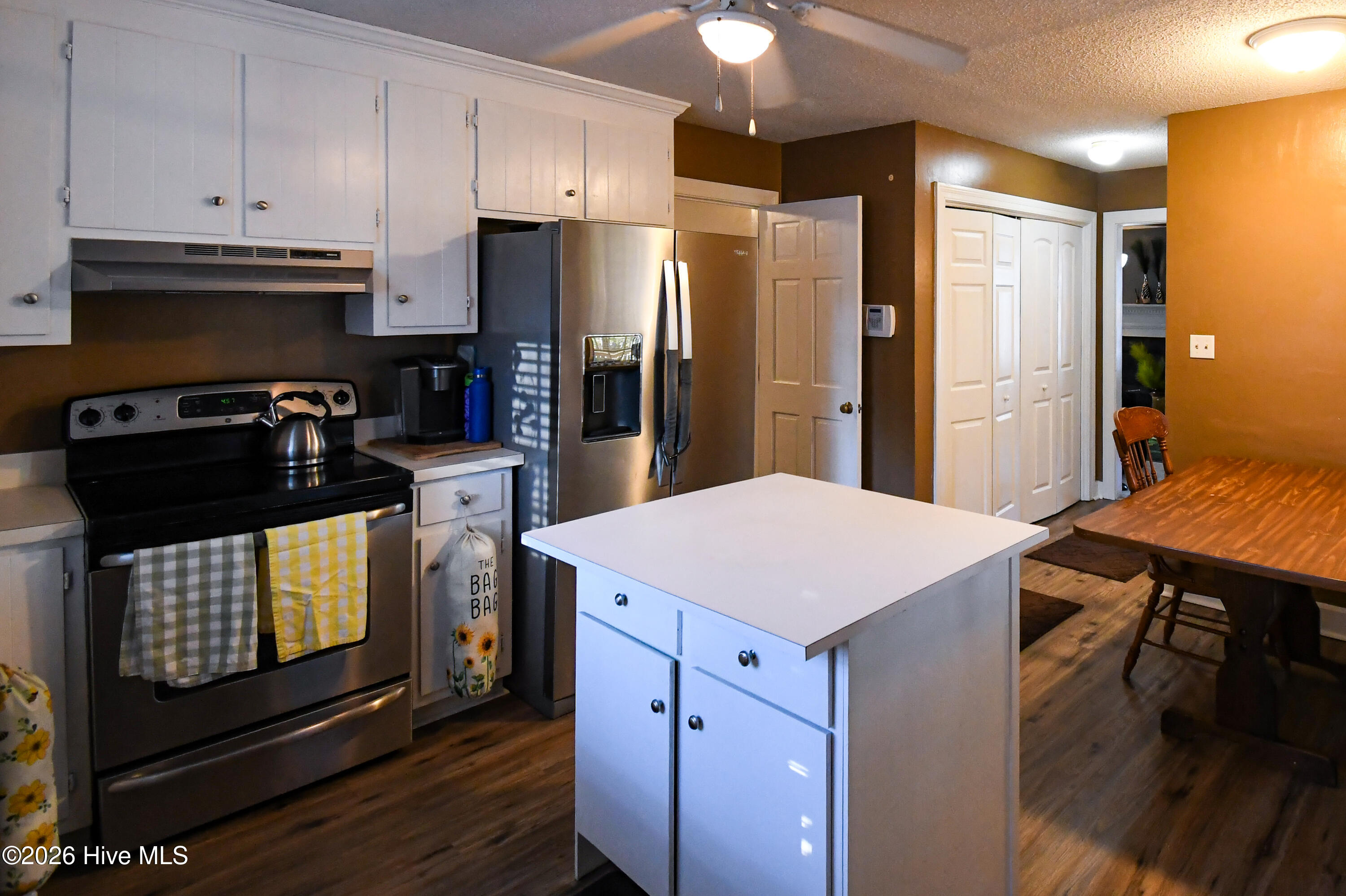 1705 Parkway Street W Property Photo 9