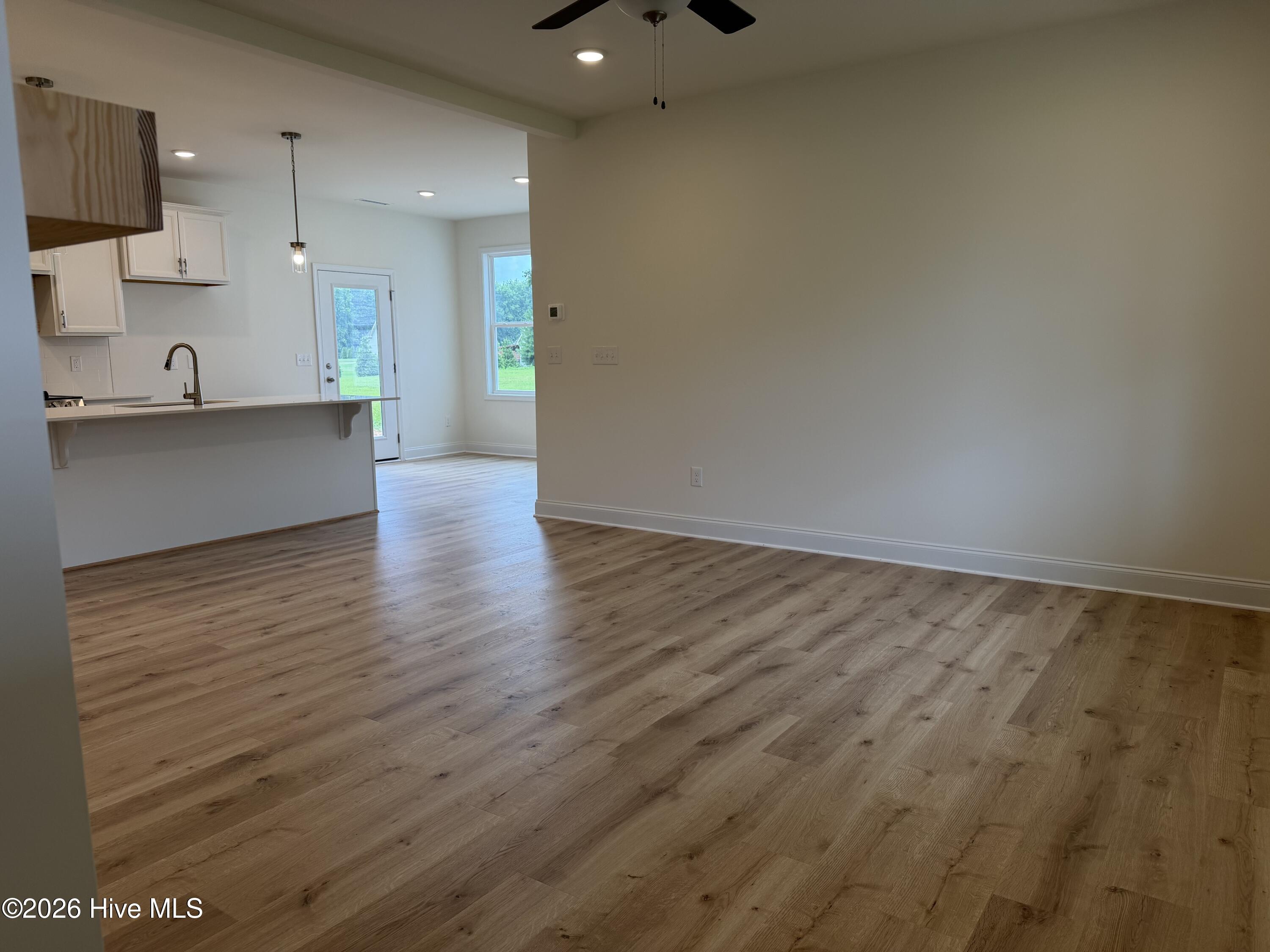 570 Springtooth Drive Property Photo 5