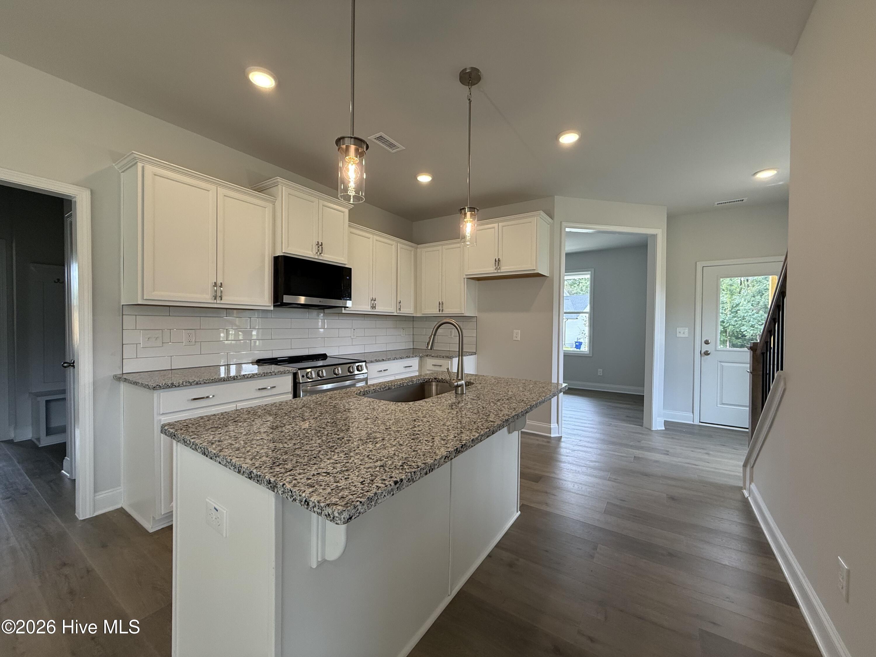 32 Zambezi Court Property Photo 3