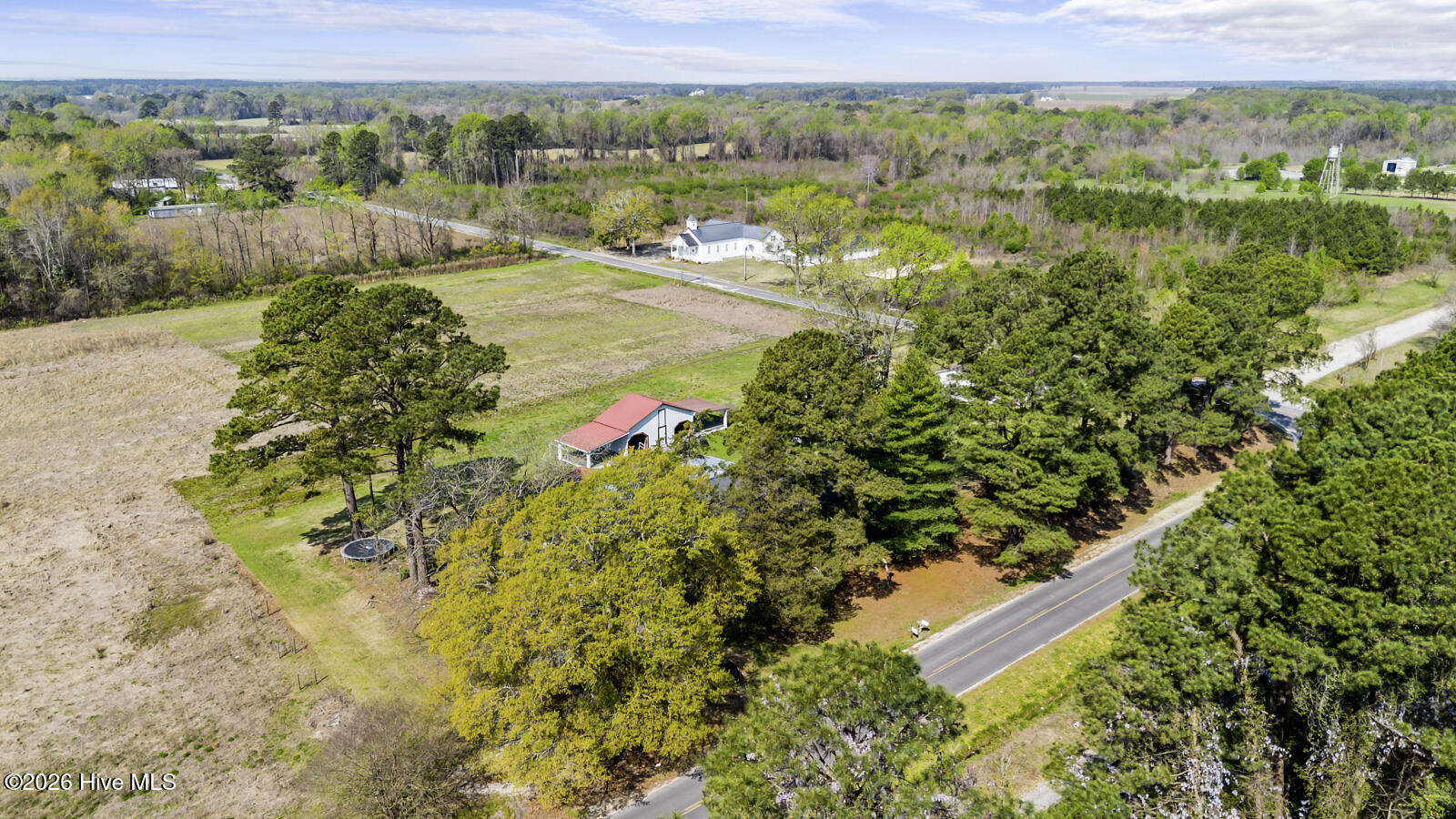325 Bartlett Road Property Photo 2