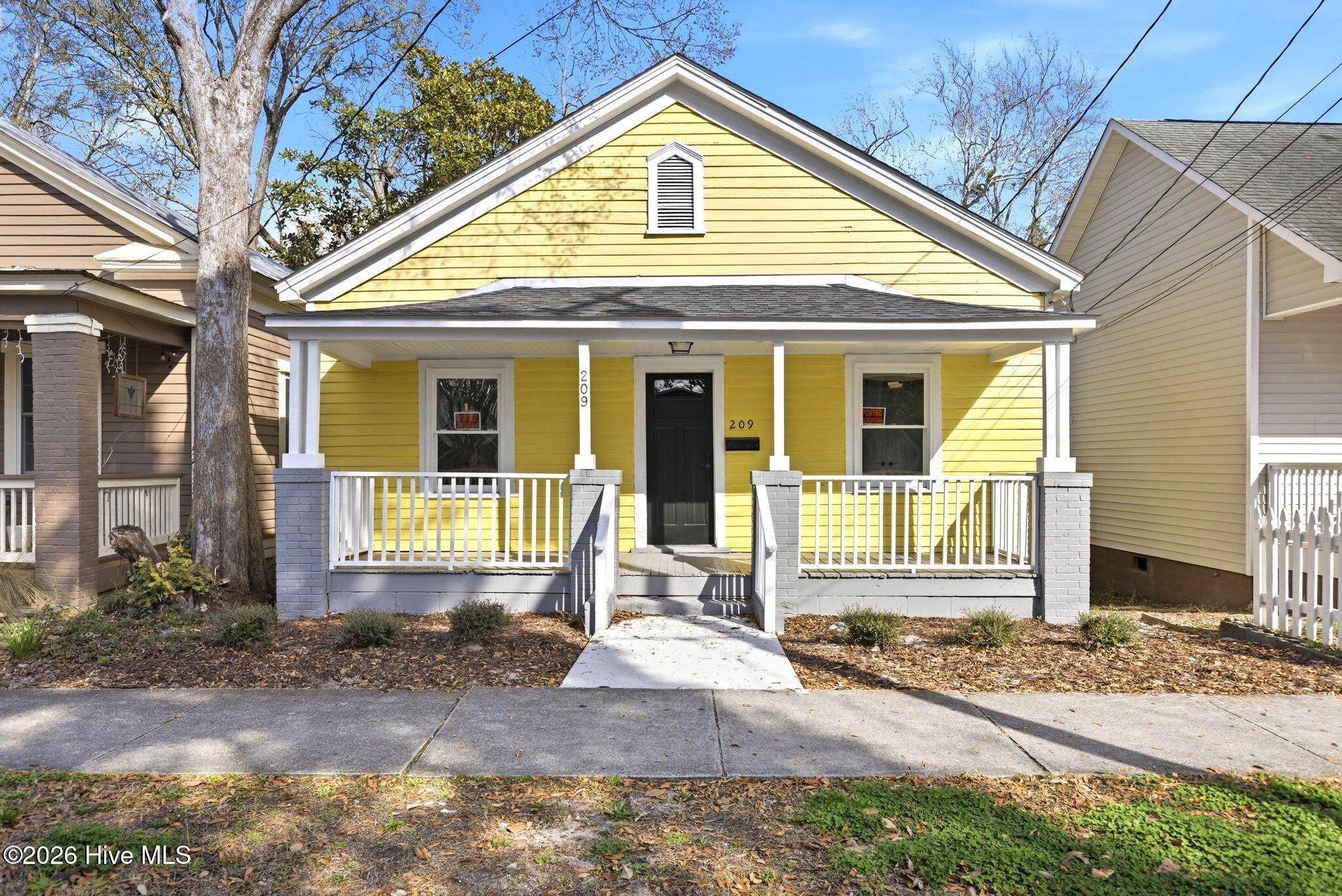 209 S 13th Street Property Photo 1