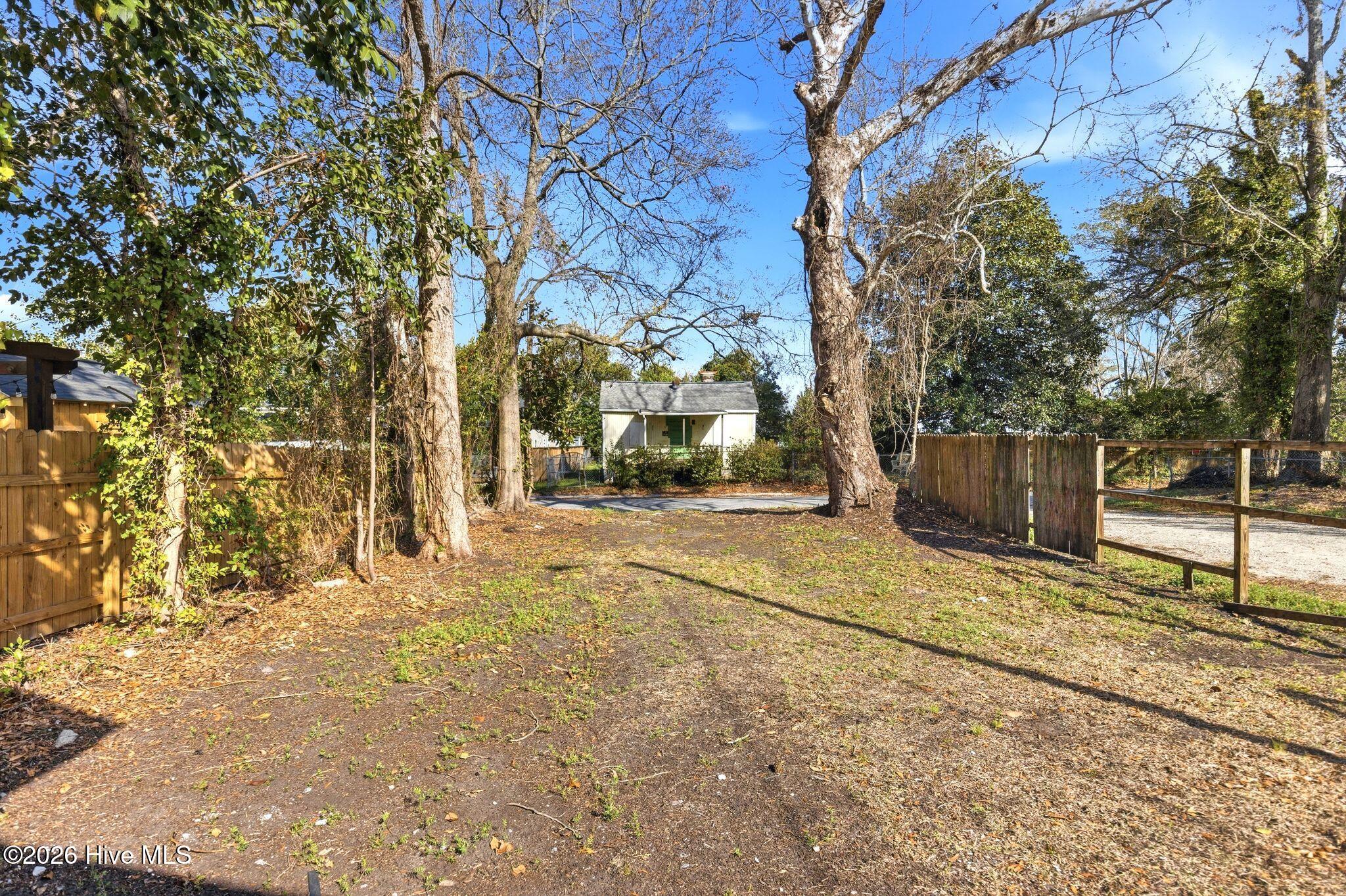 209 S 13th Street Property Photo 41