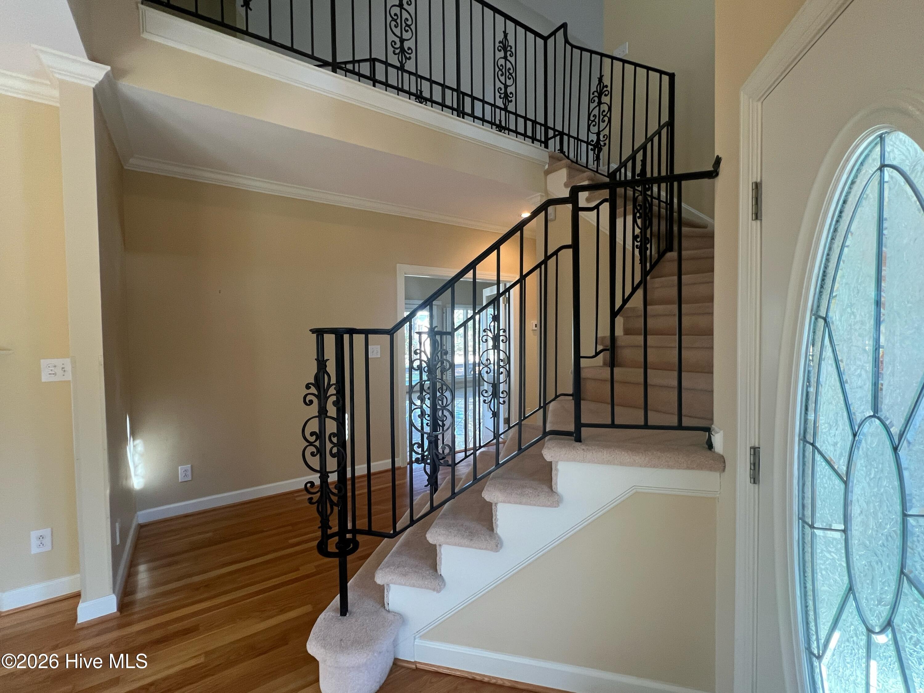 609 Cottonwood Court Property Photo 4
