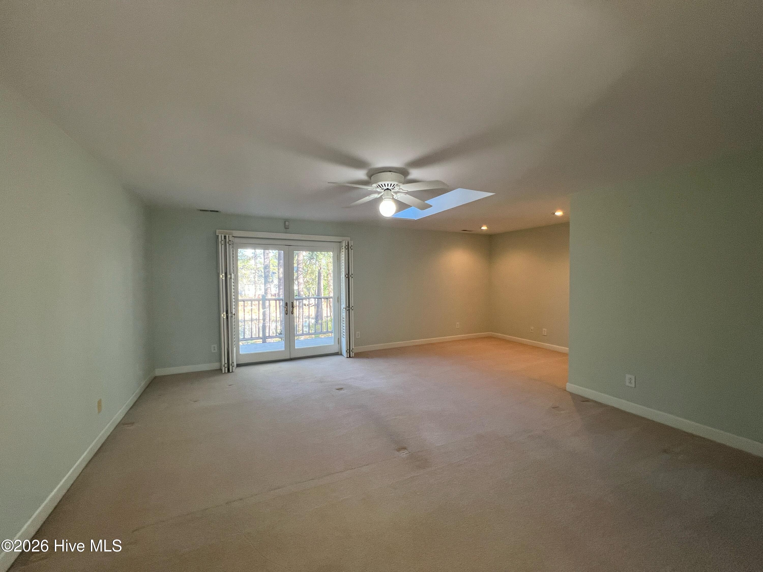 609 Cottonwood Court Property Photo 24