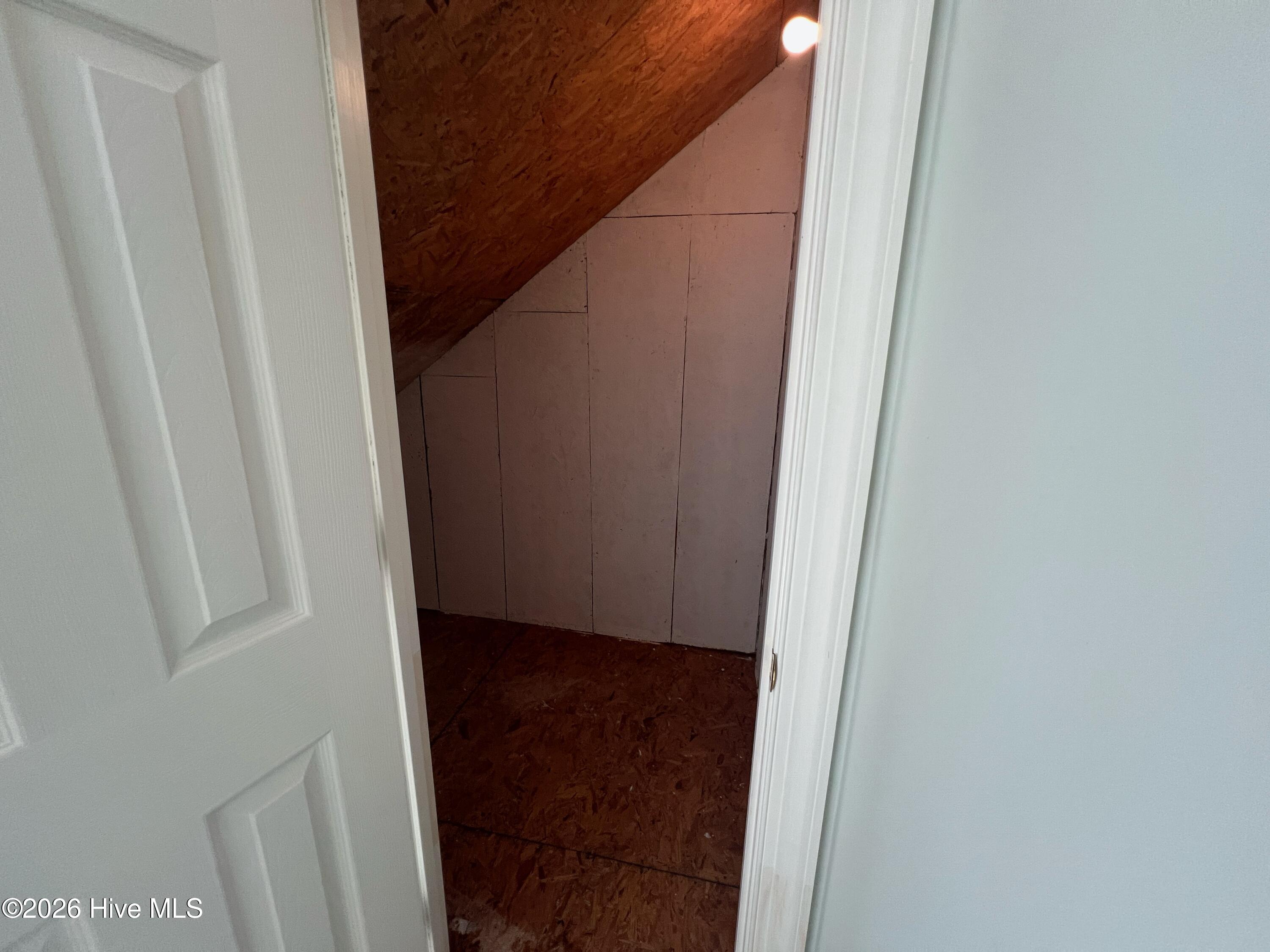609 Cottonwood Court Property Photo 31