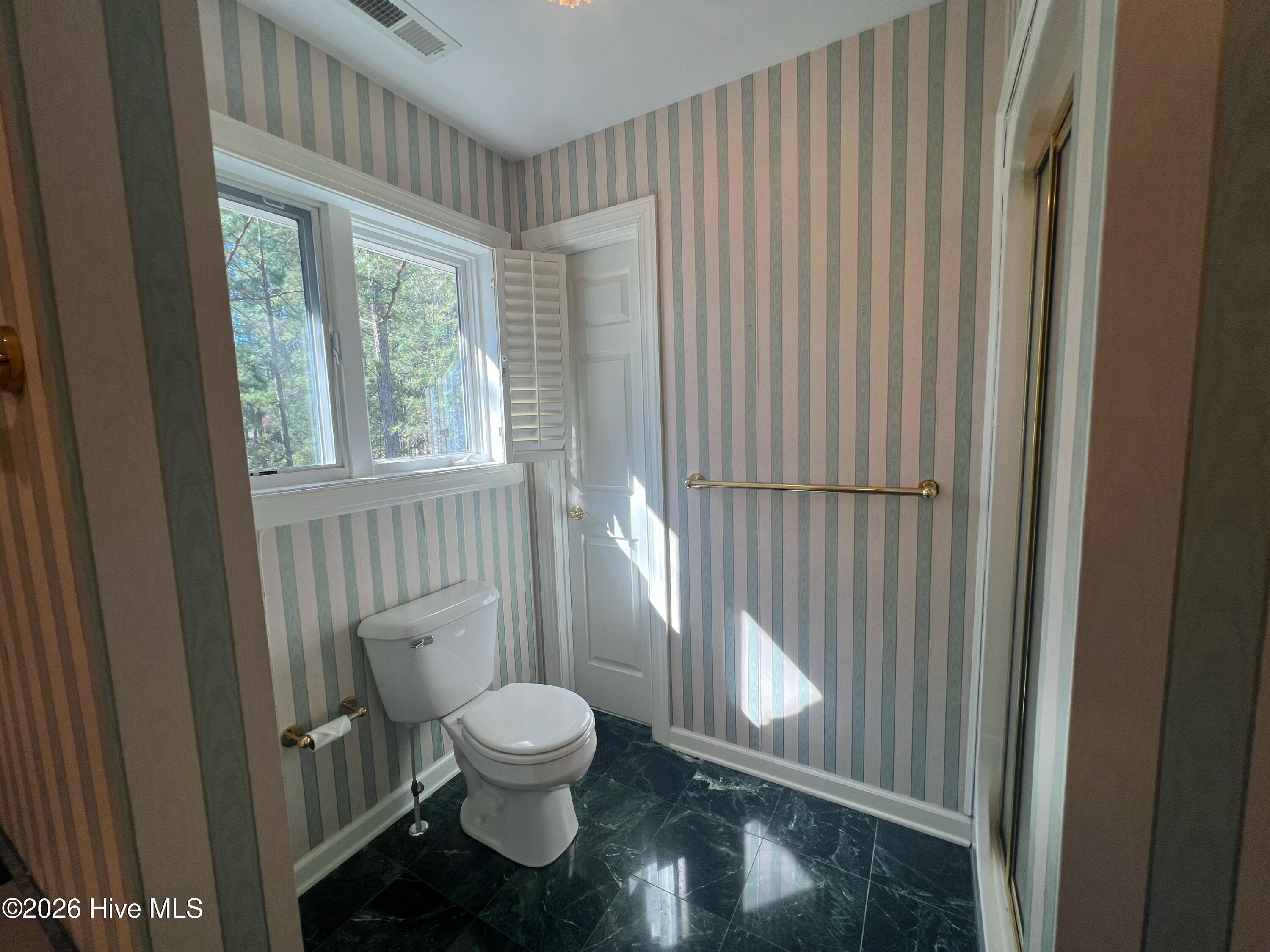 609 Cottonwood Court Property Photo 36