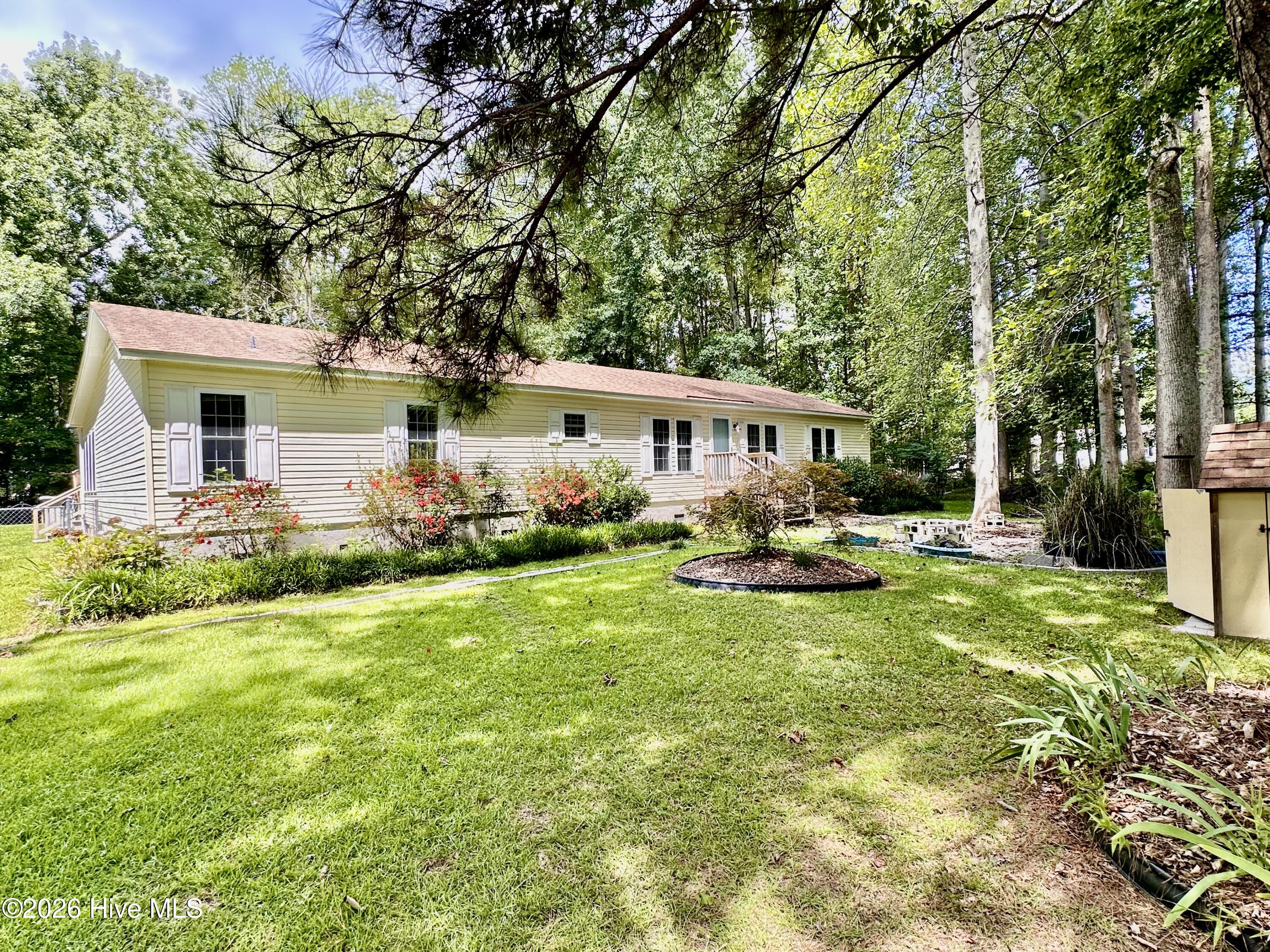 209 Old Ironsides Road Property Photo 2