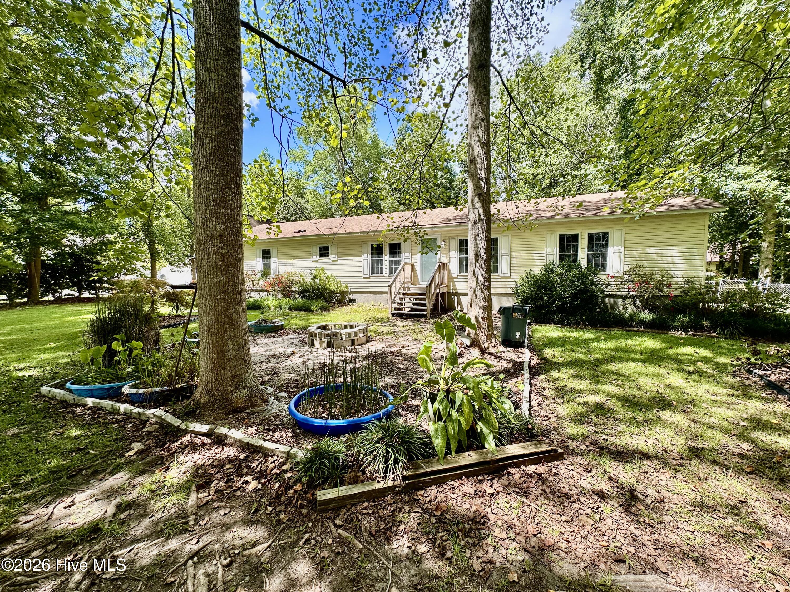 209 Old Ironsides Road Property Photo 3