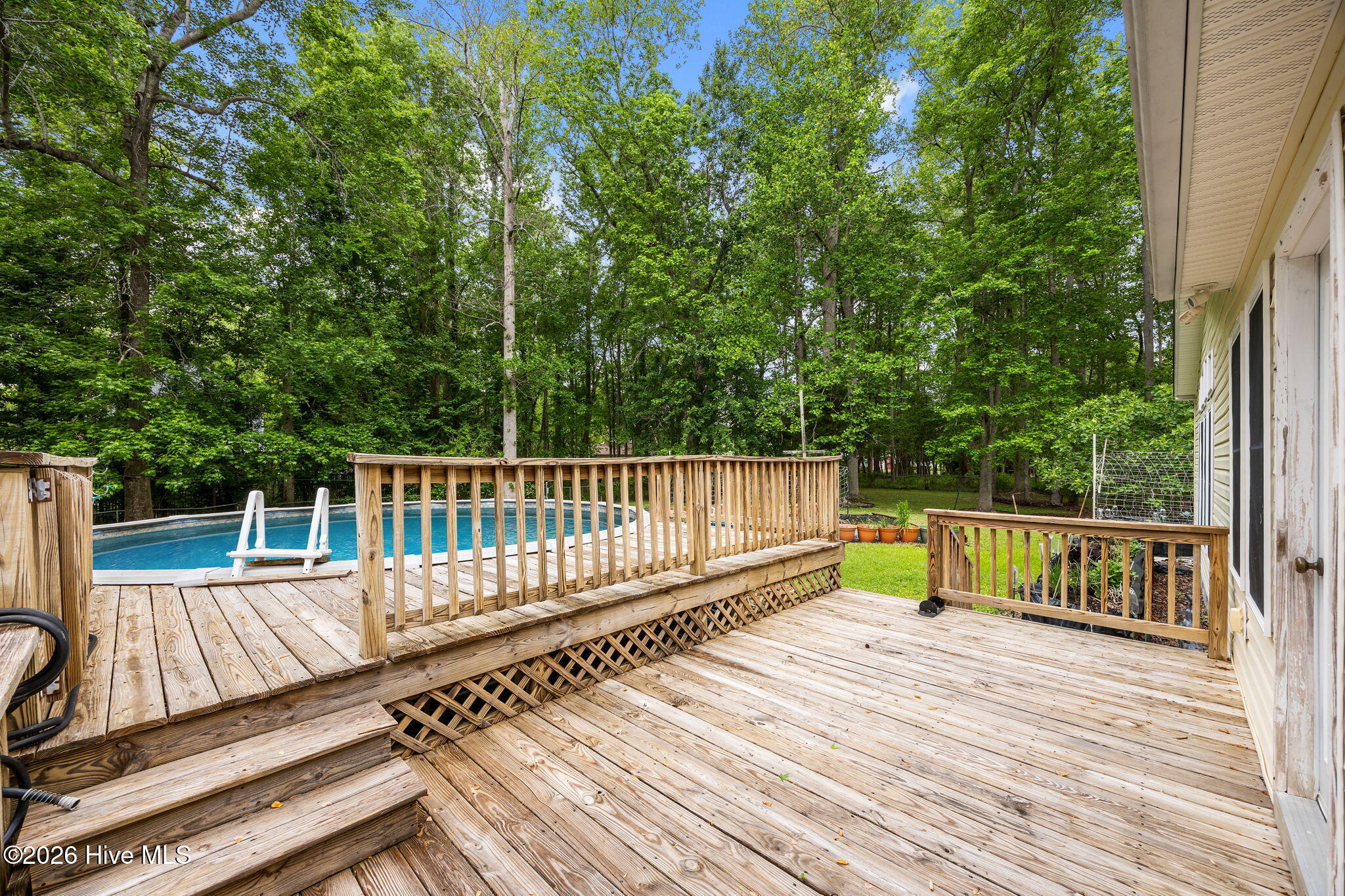 209 Old Ironsides Road Property Photo 8