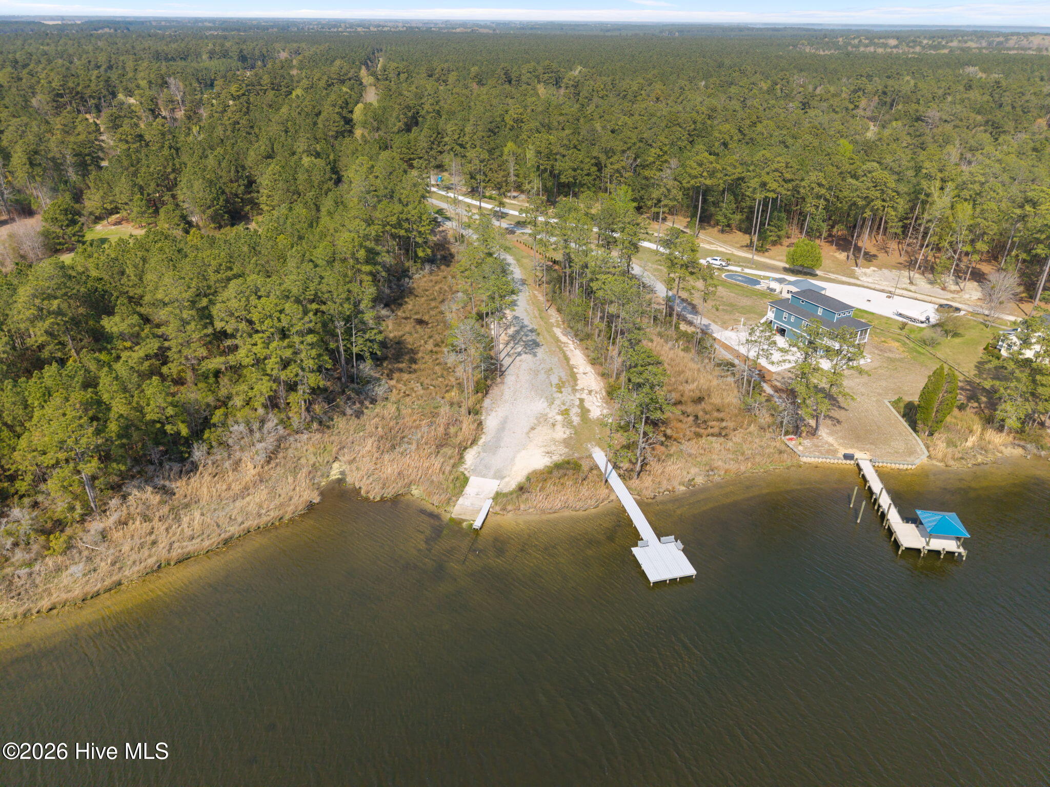 1512 Property Photo 26