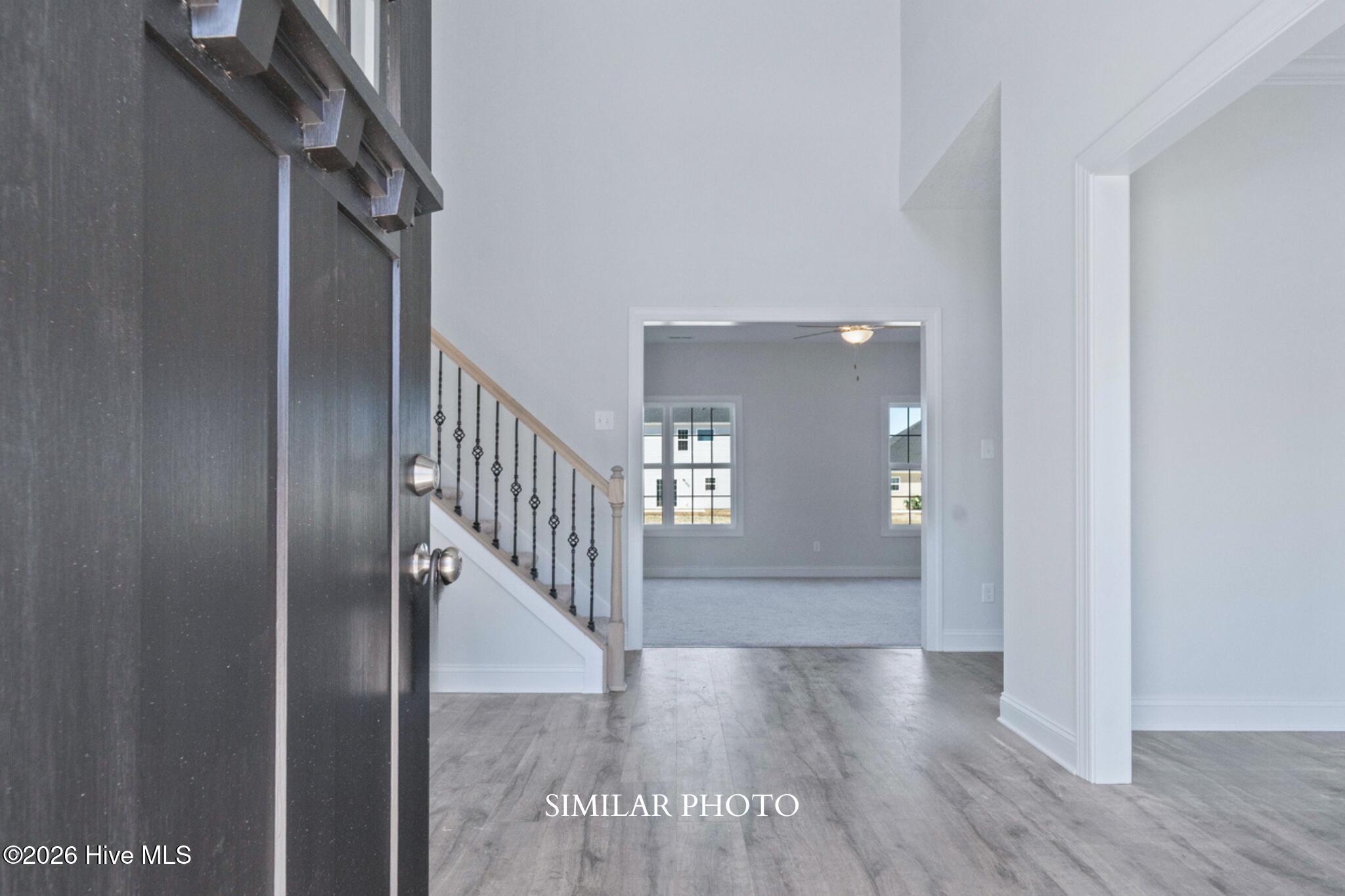 109 Twisted Vine Boulevard Property Photo 4