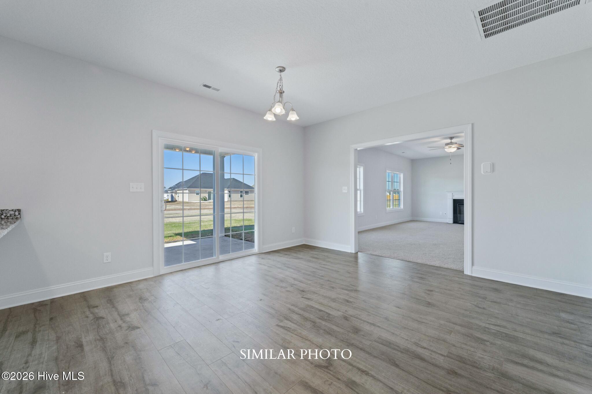 109 Twisted Vine Boulevard Property Photo 15