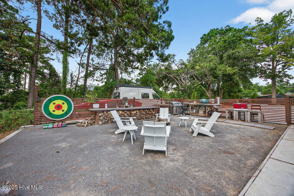 2425 Alford Landing Drive Property Photo 31