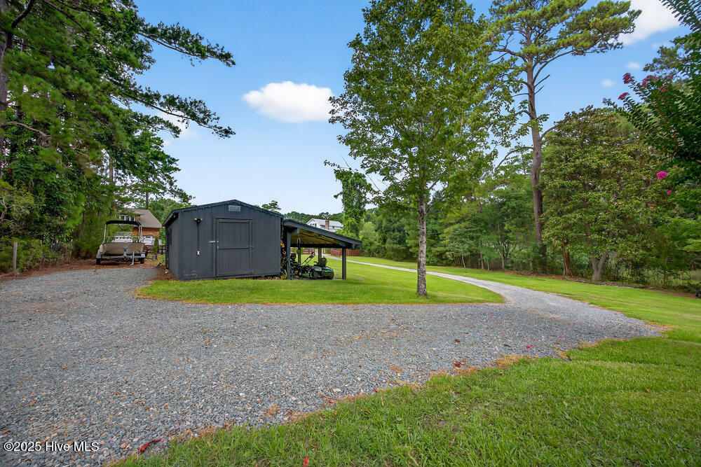 2425 Alford Landing Drive Property Photo 42