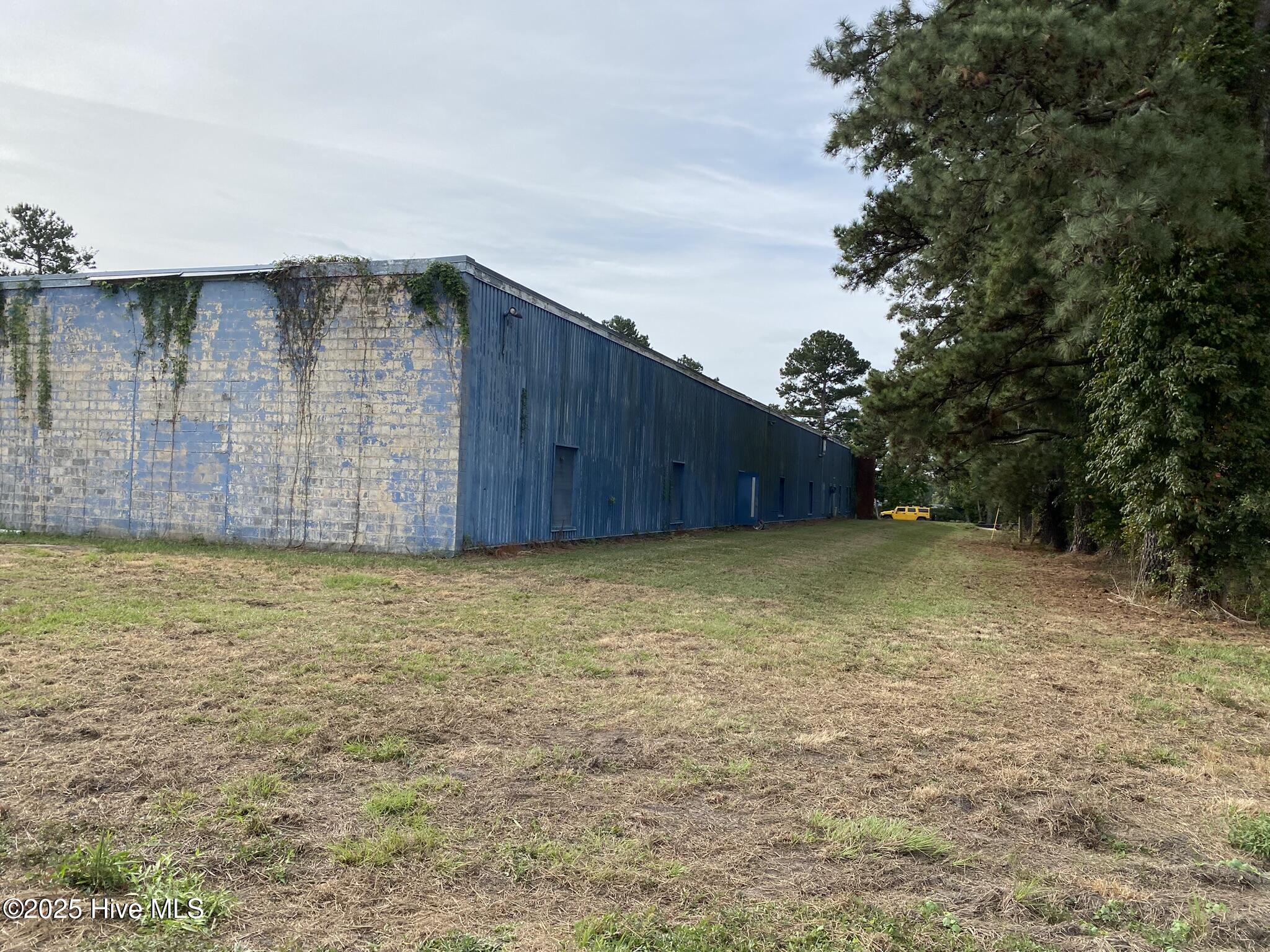 523 Flitter Hill Road Property Photo 11