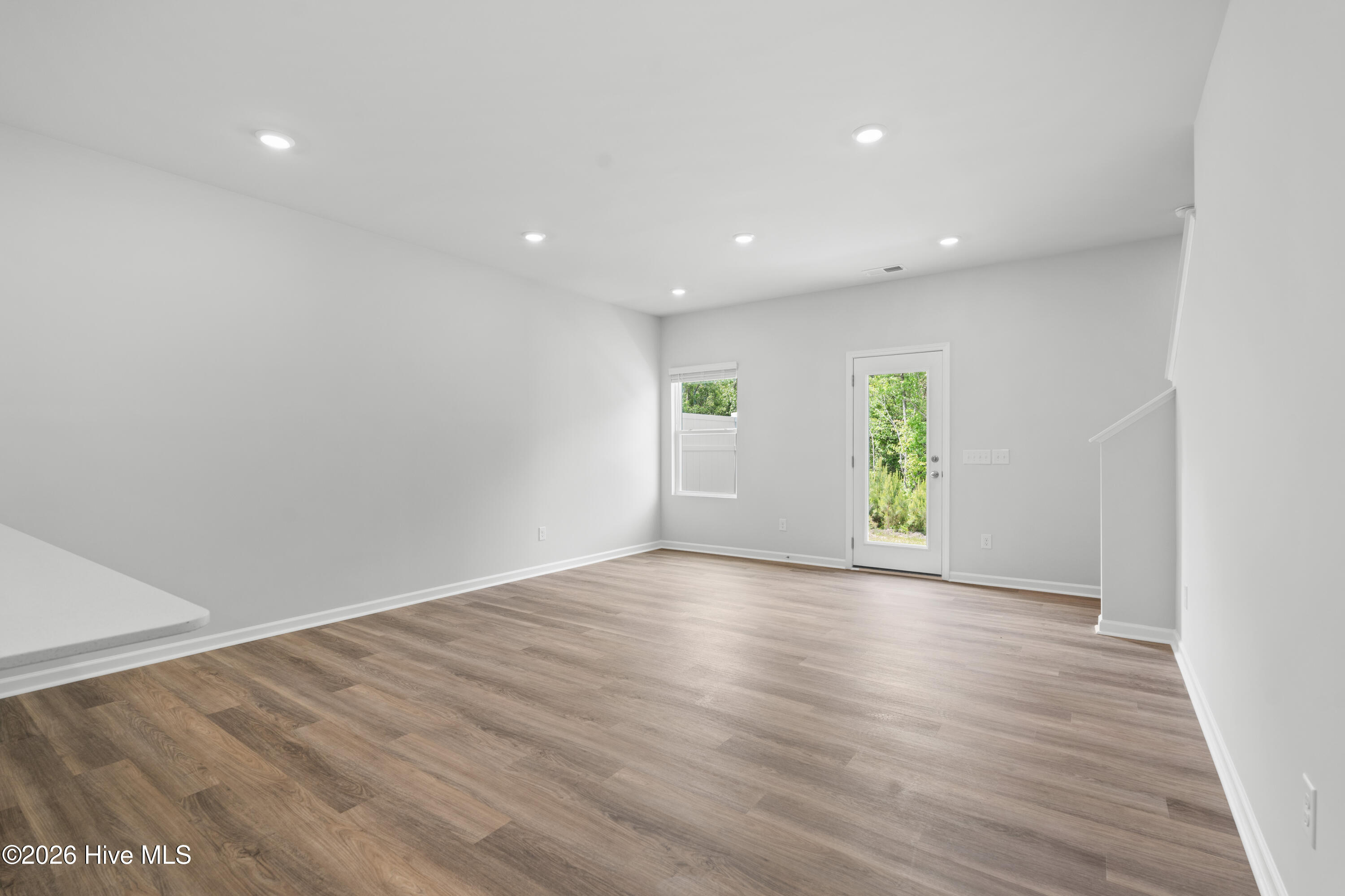 237 Senna Drive Property Photo 16