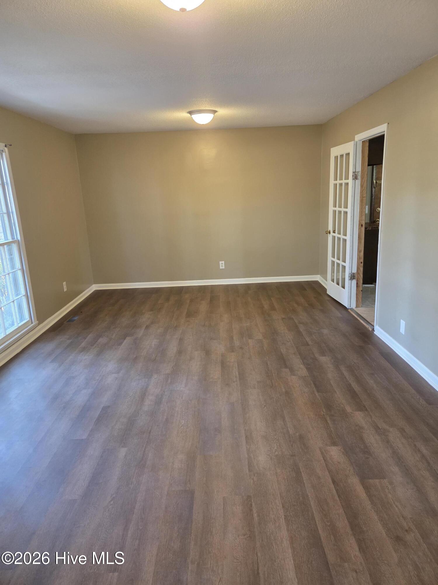 802 Eagle Road Property Photo 2
