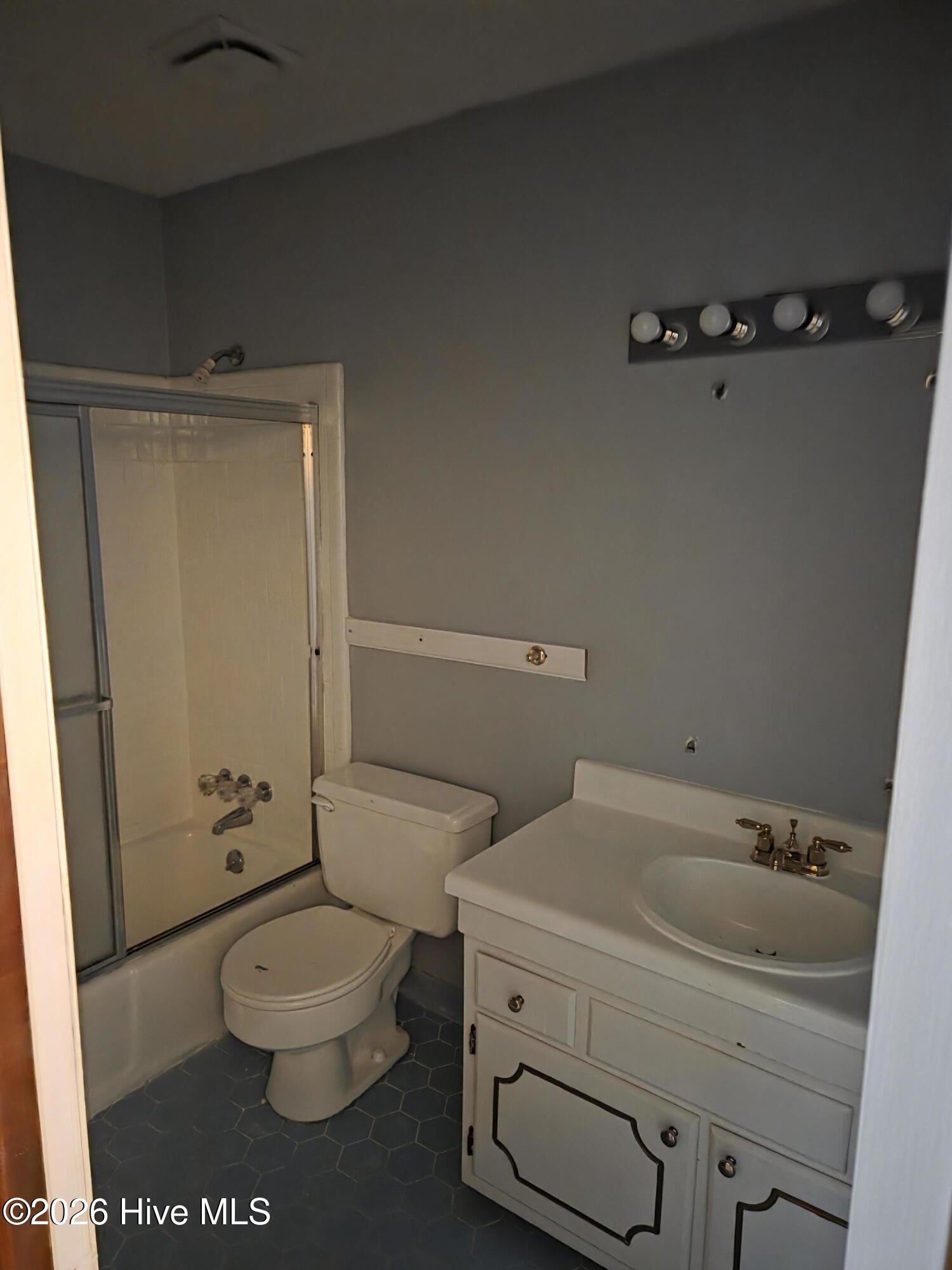 802 Eagle Road Property Photo 9