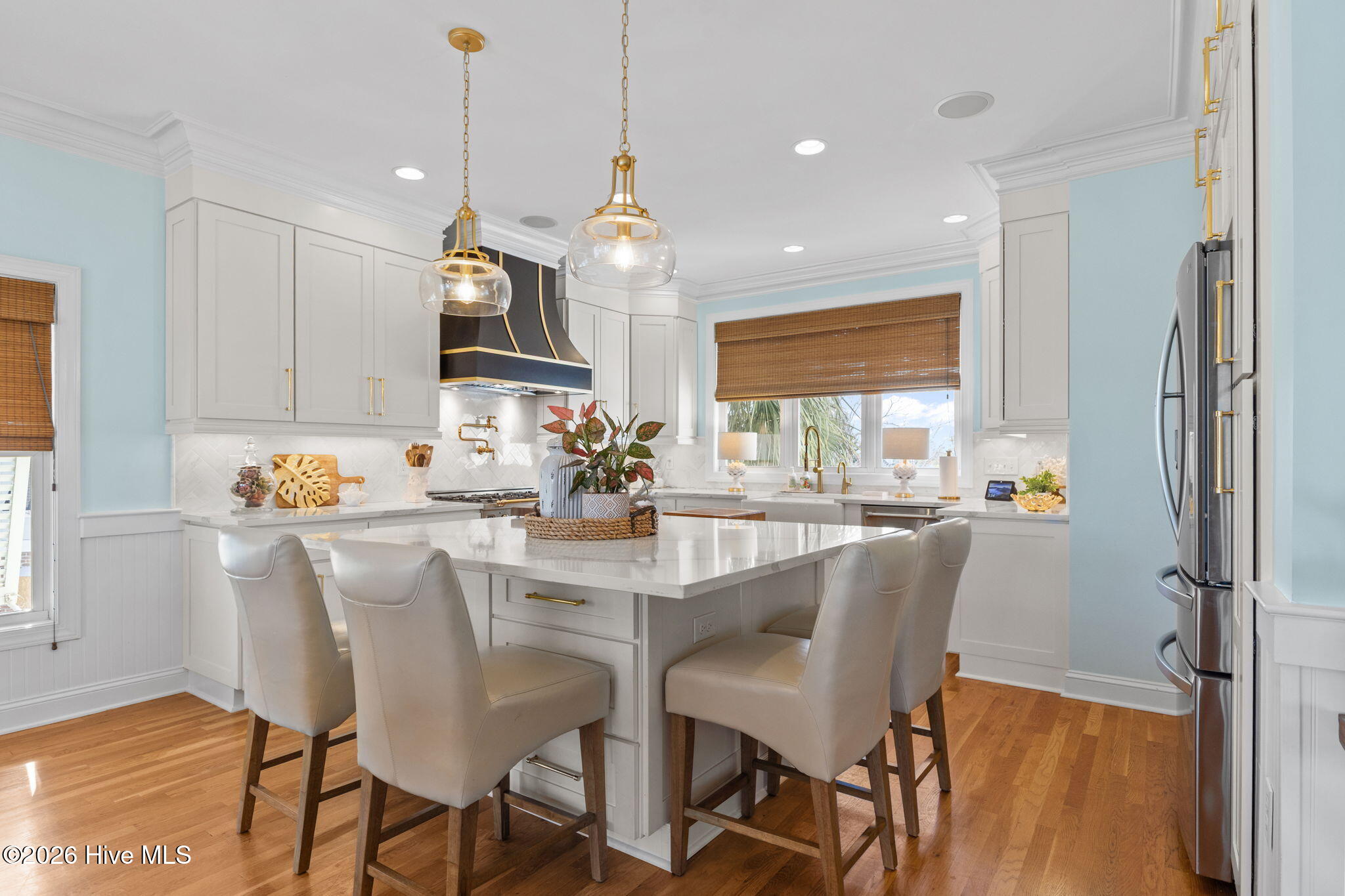 111 Riverside Avenue Property Photo 7
