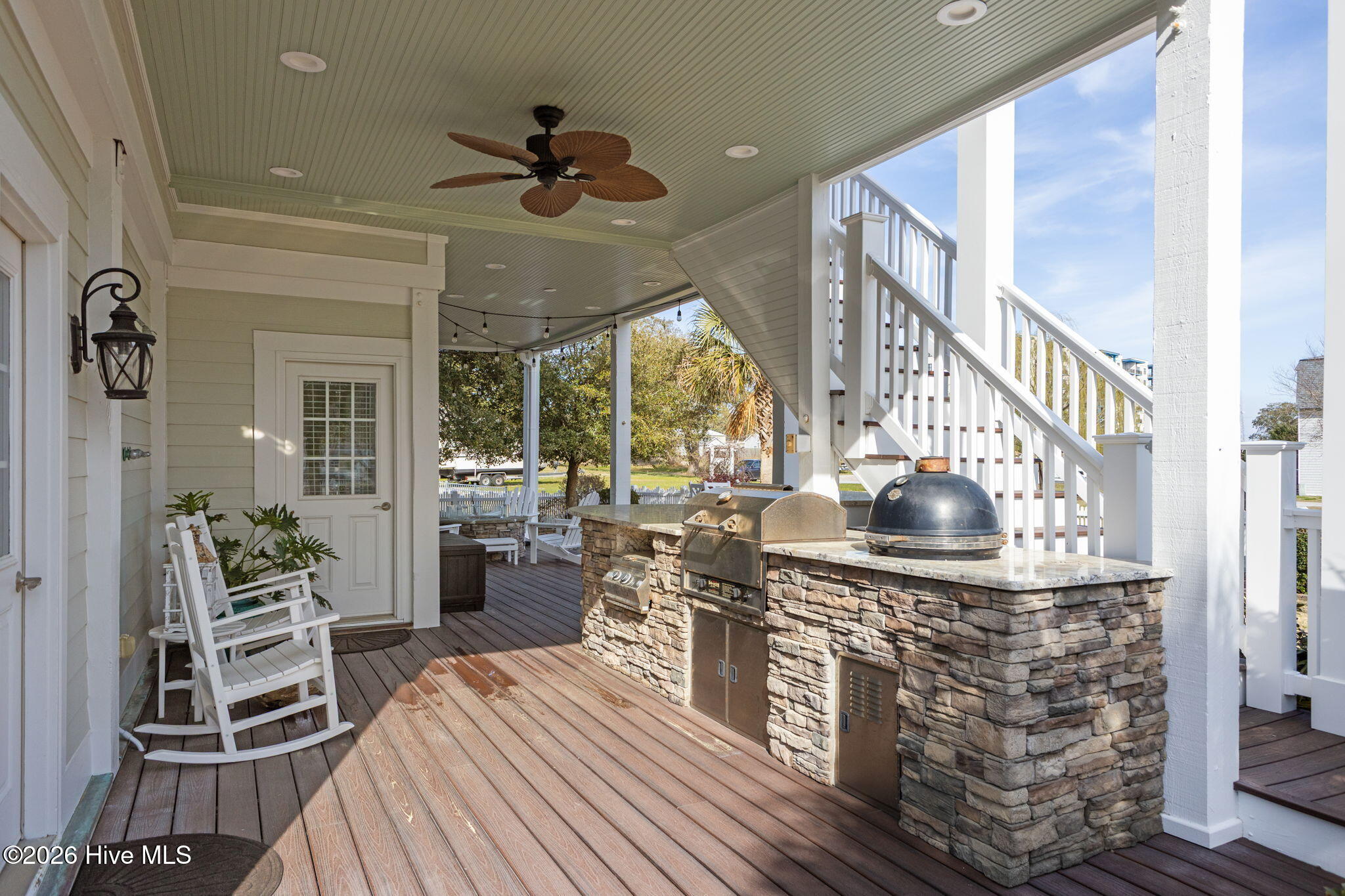 111 Riverside Avenue Property Photo 49