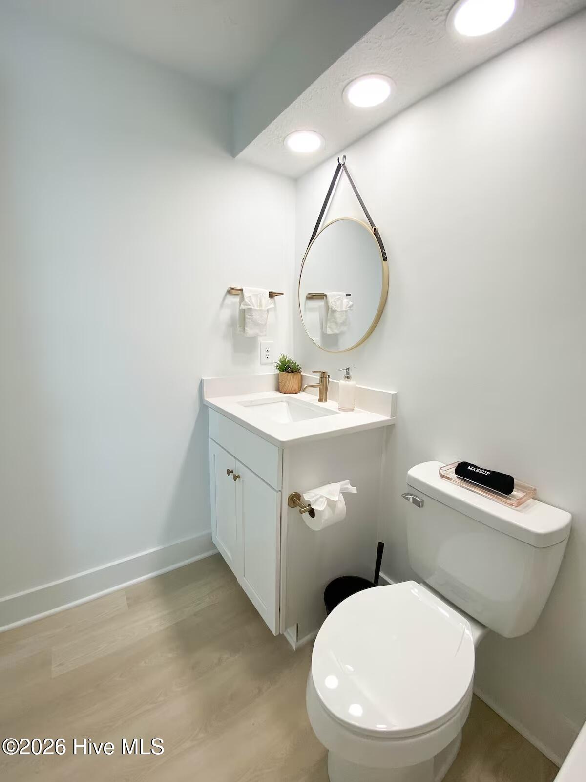 2120 Surfrider Court Property Photo 19