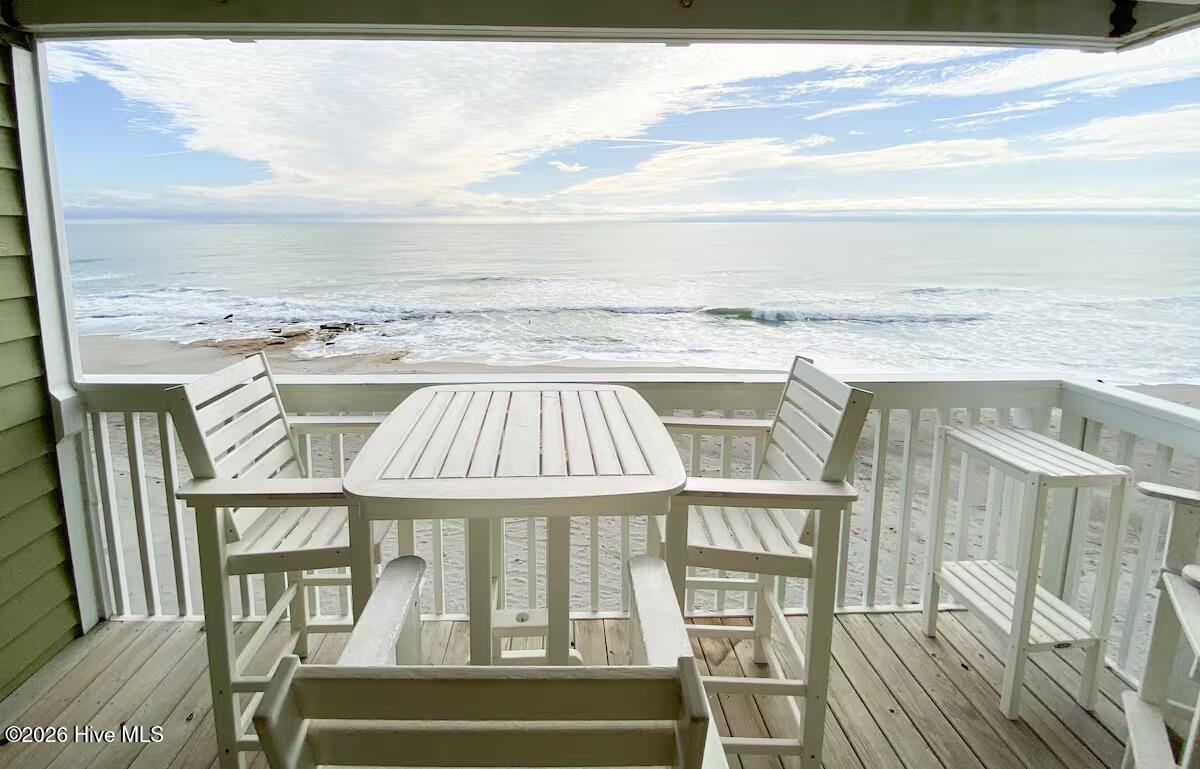 2120 Surfrider Court Property Photo 43