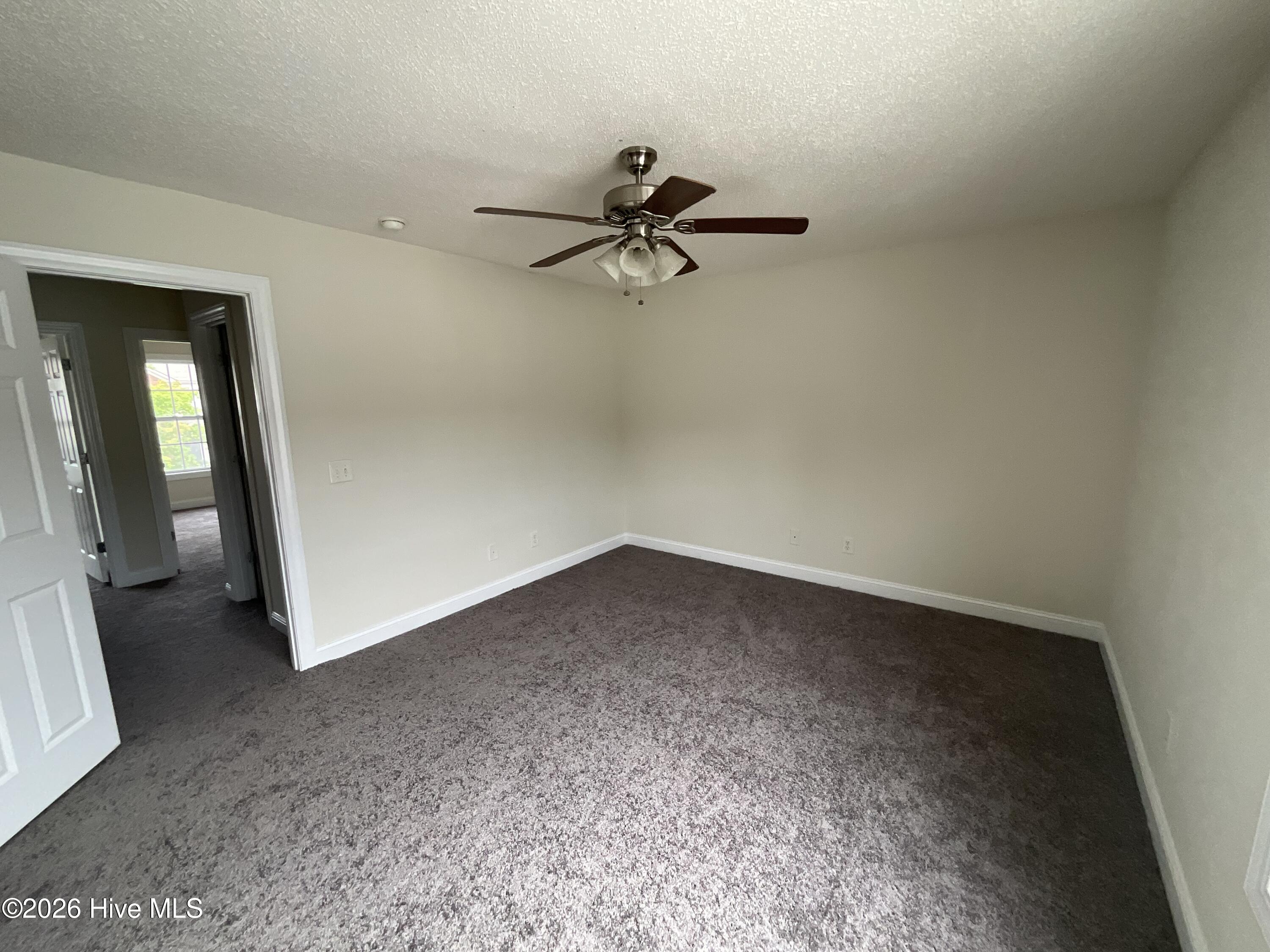 4243 Dudleys Grant Drive E Property Photo 3