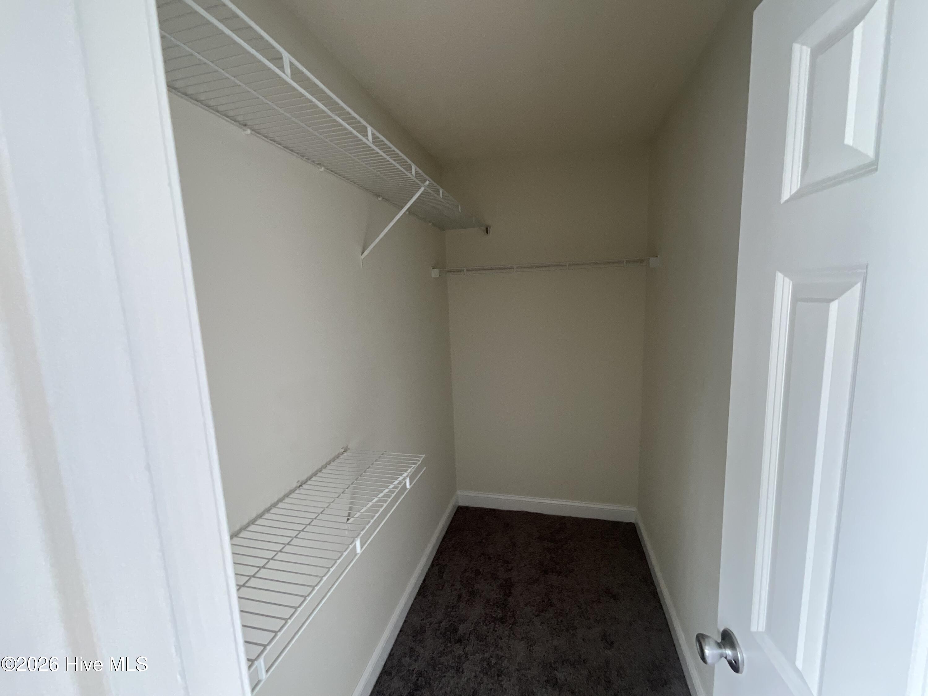 4243 Dudleys Grant Drive E Property Photo 4