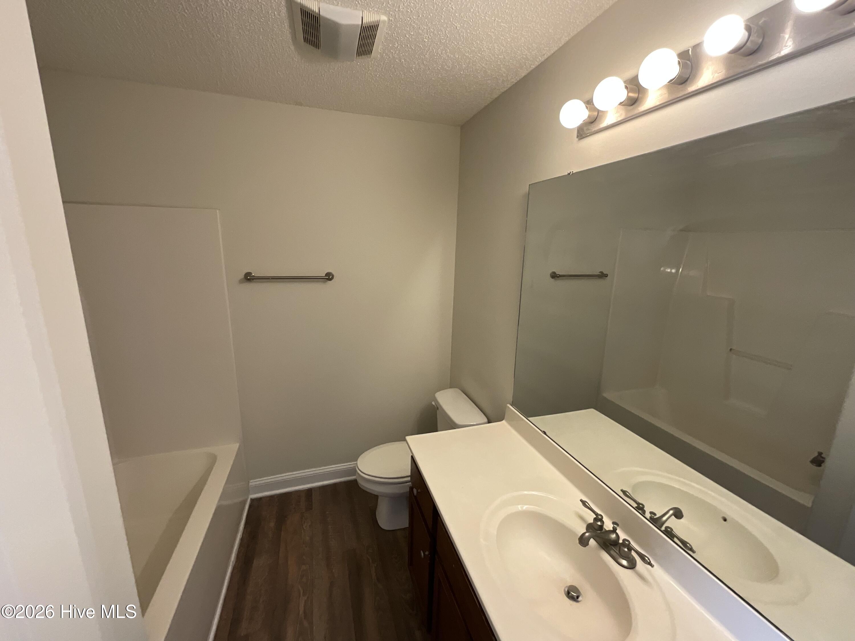 4243 Dudleys Grant Drive E Property Photo 5