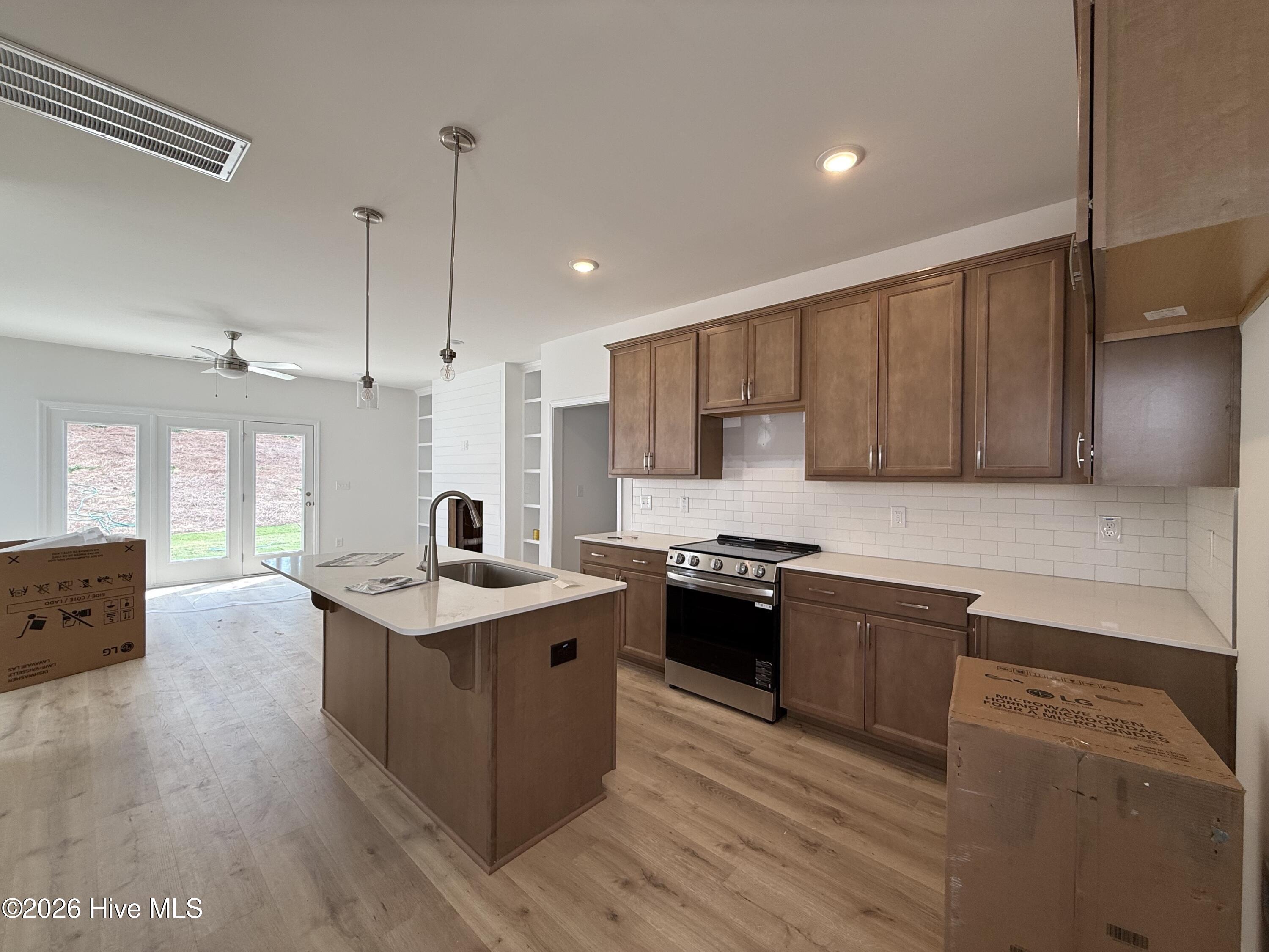 114 Cinnabar Street Property Photo 3