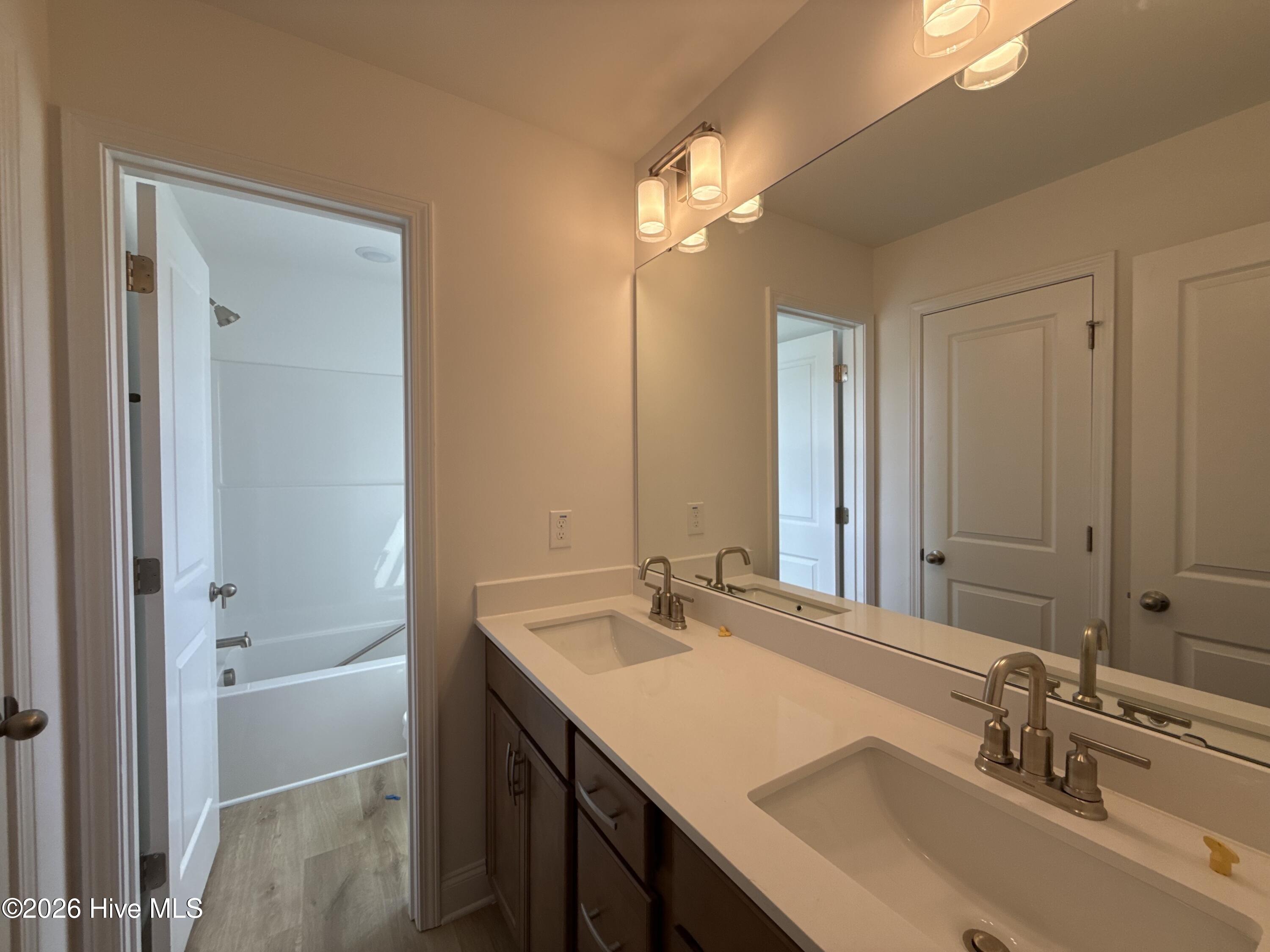 114 Cinnabar Street Property Photo 13